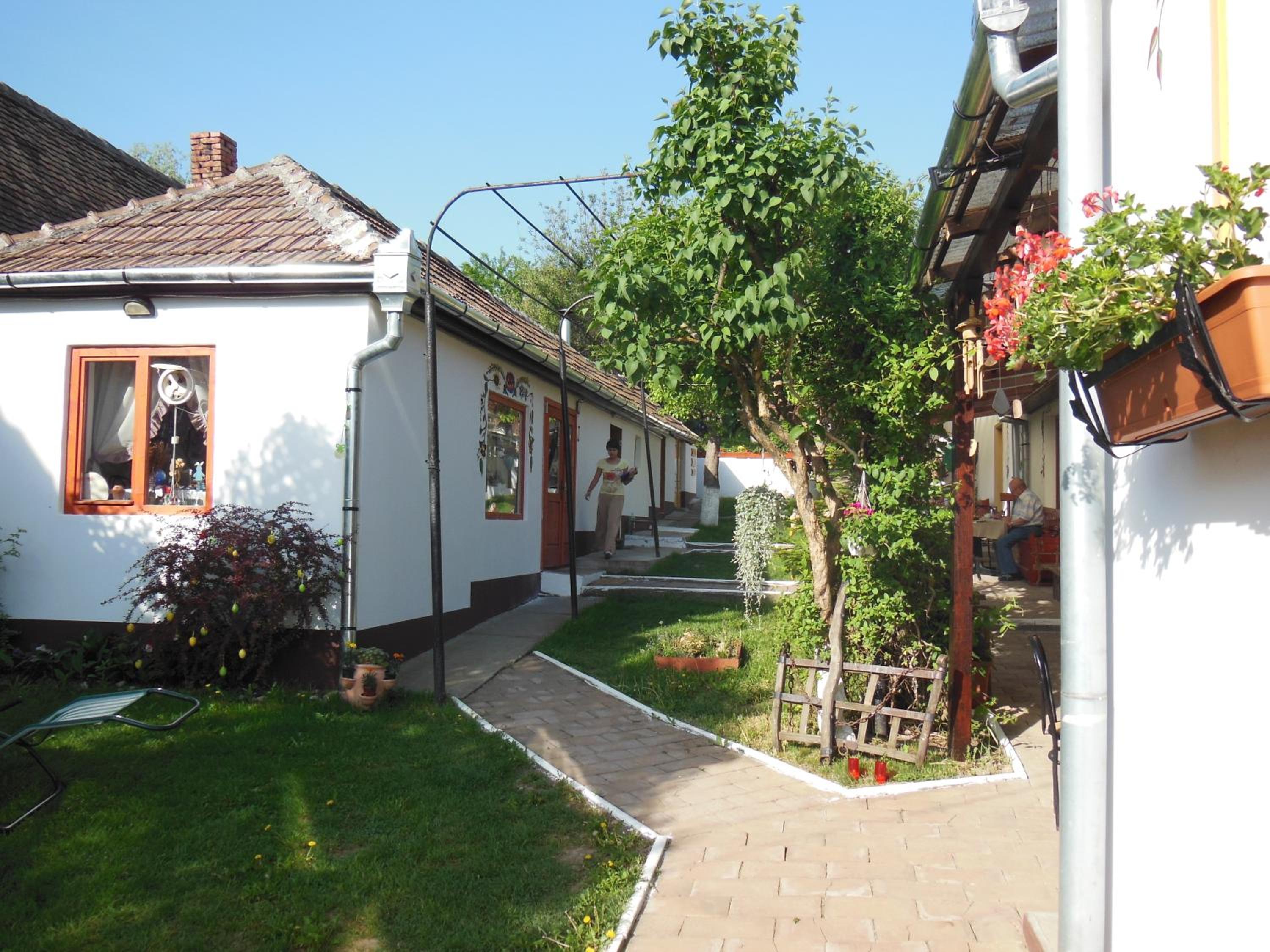 Photo 83