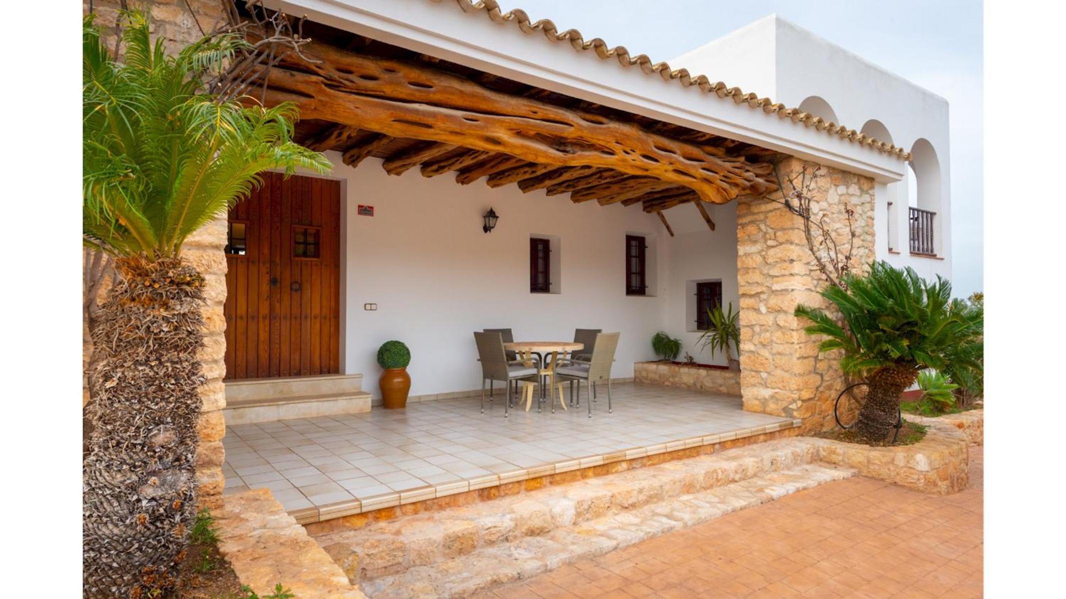Can Mestre is a huge Villa with stunning sunset views near to San Antonio view 2