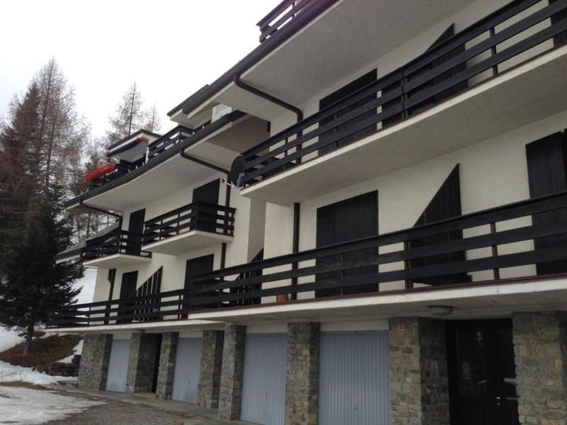 MONOLOCALE MANSARDA Prato Valentino photo 1