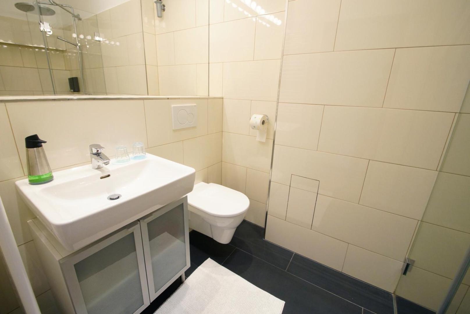 7th HEAVEN Vienna Center Apartments