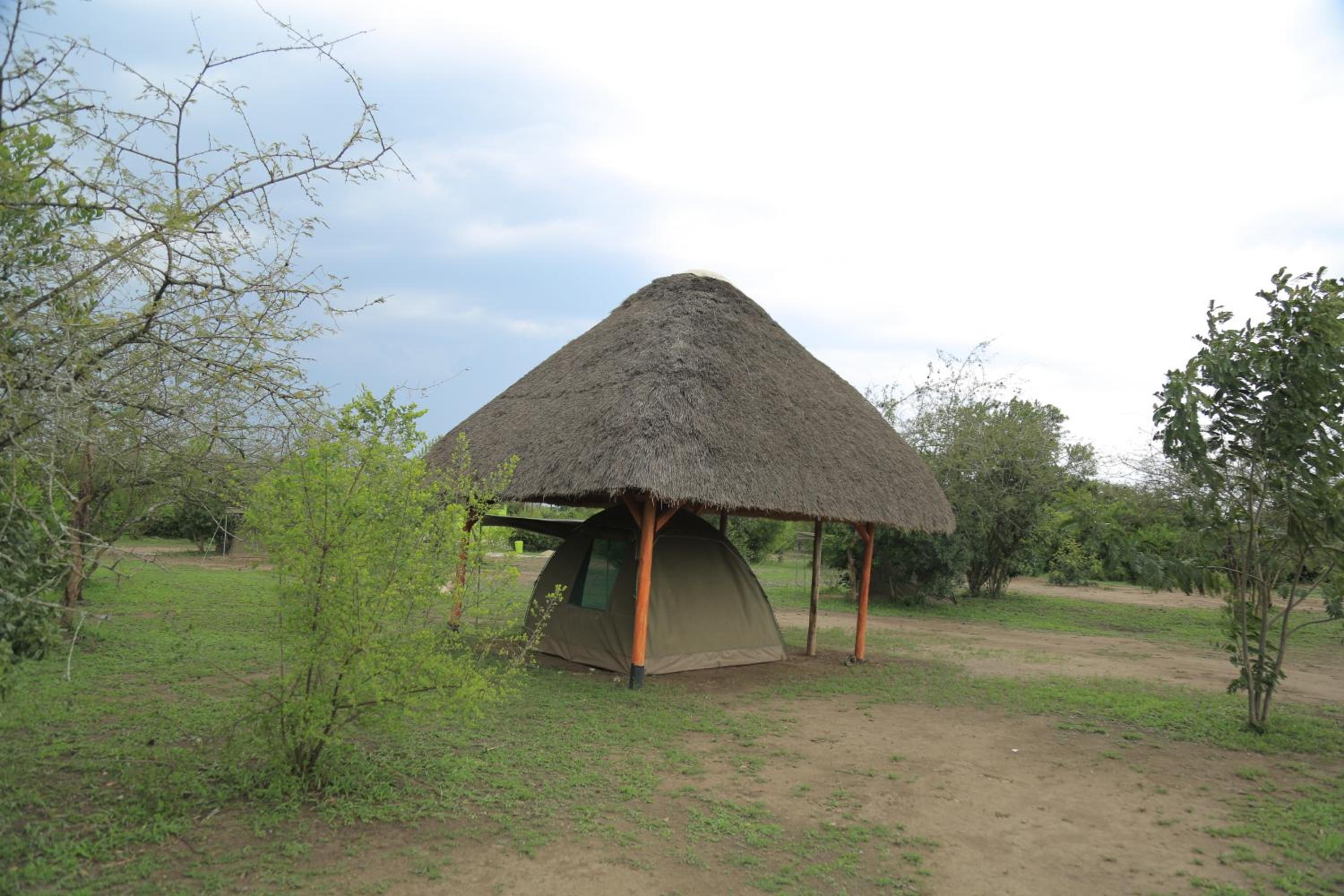 Engiri Game Lodge and Campsite