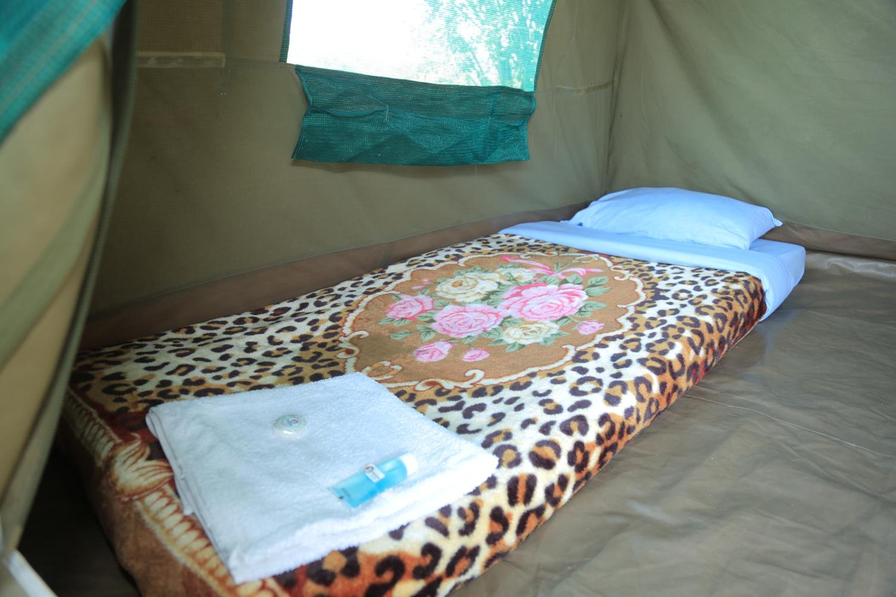 Engiri Game Lodge and Campsite
