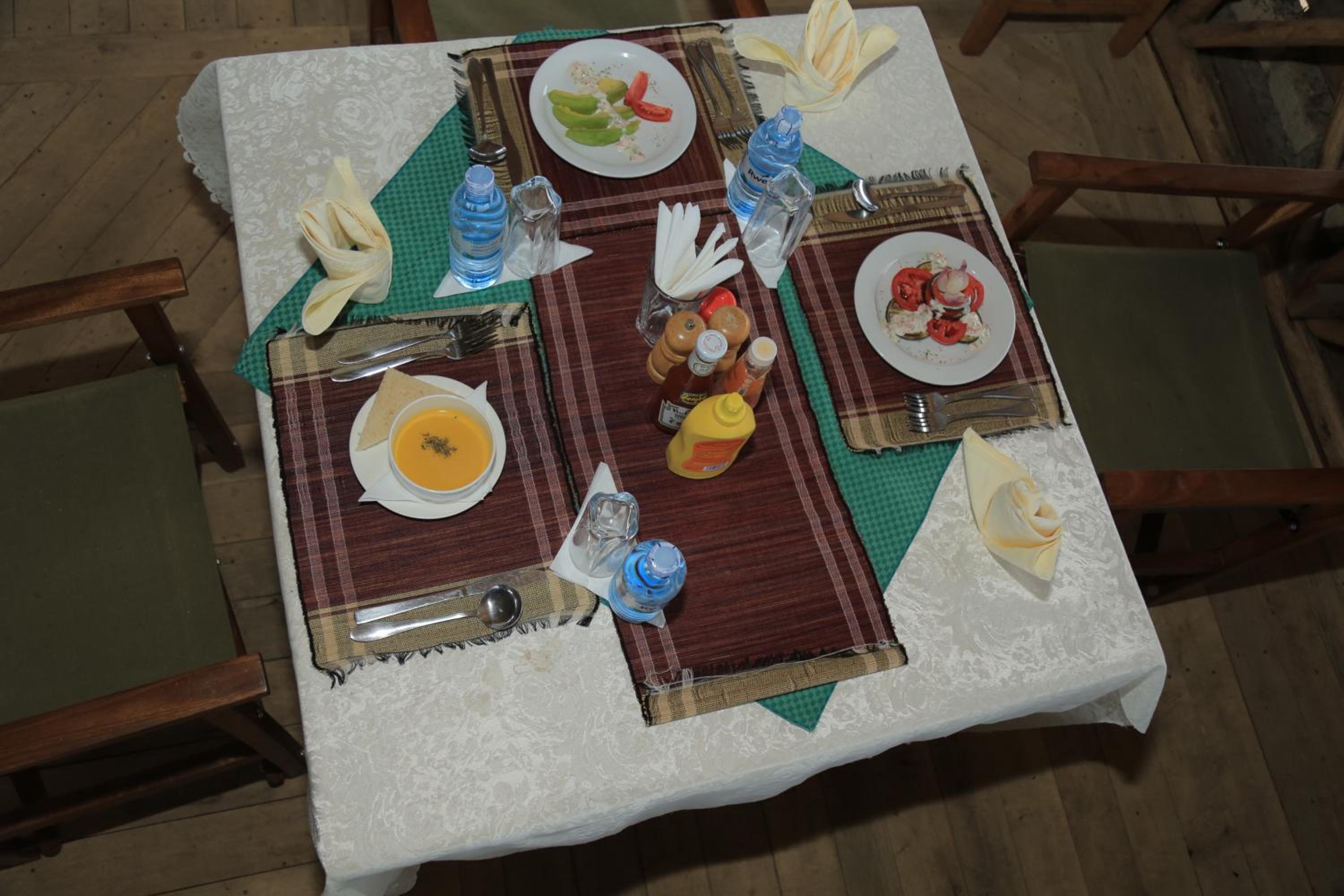 Engiri Game Lodge and Campsite
