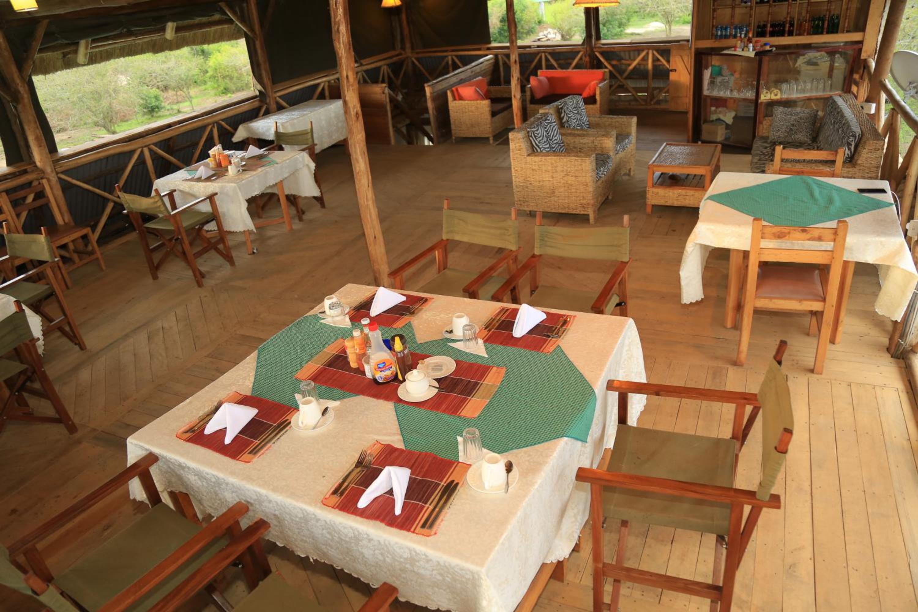 Engiri Game Lodge and Campsite
