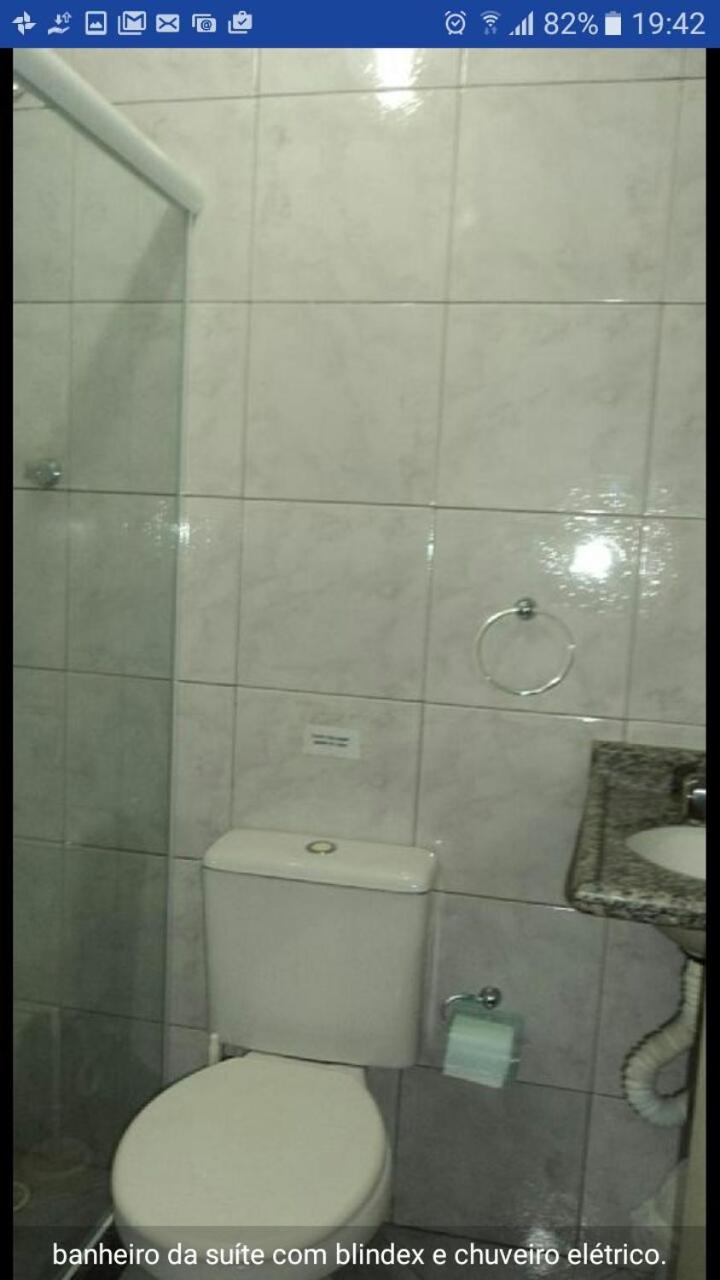 Casa Bonita Rio das Ostras, ar condicionado, wifi, churrasqueira e garagem