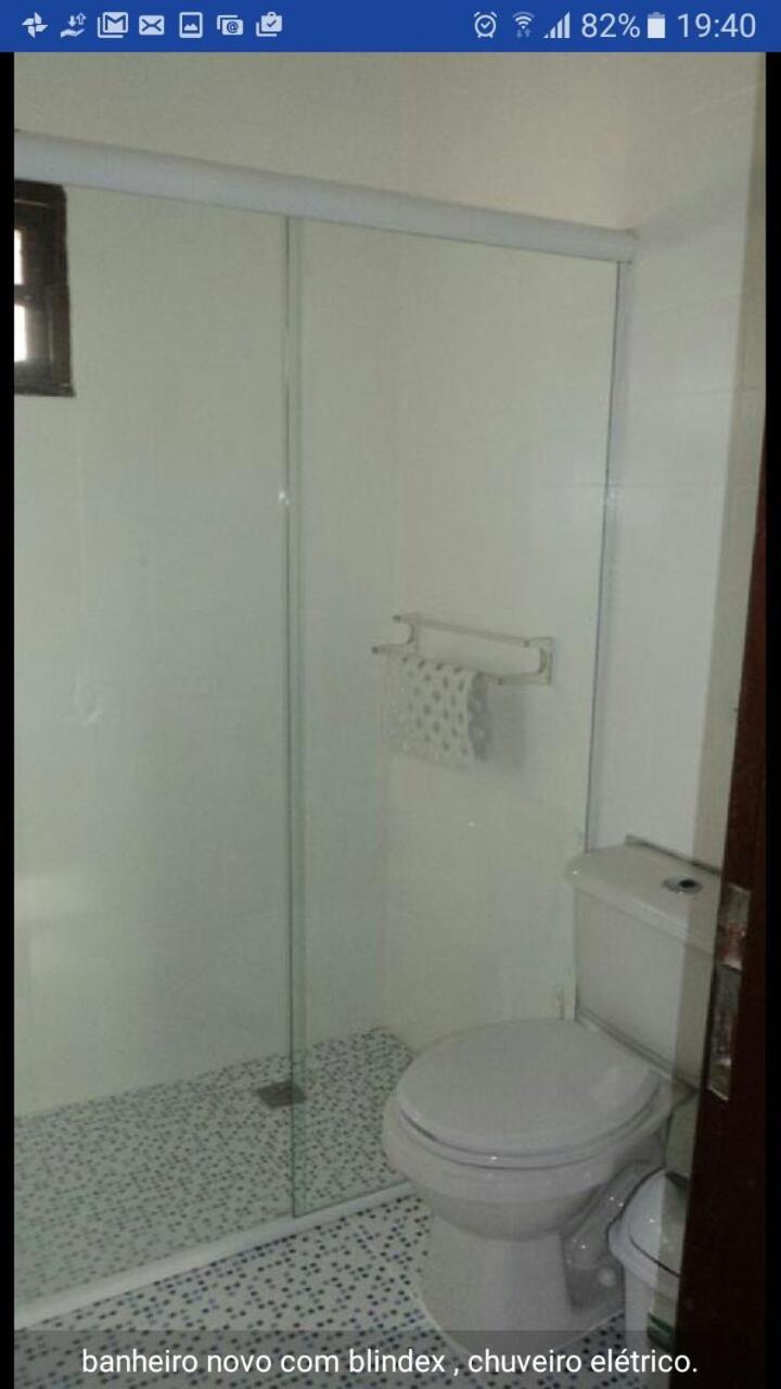 Casa Bonita Rio das Ostras, ar condicionado, wifi, churrasqueira e garagem