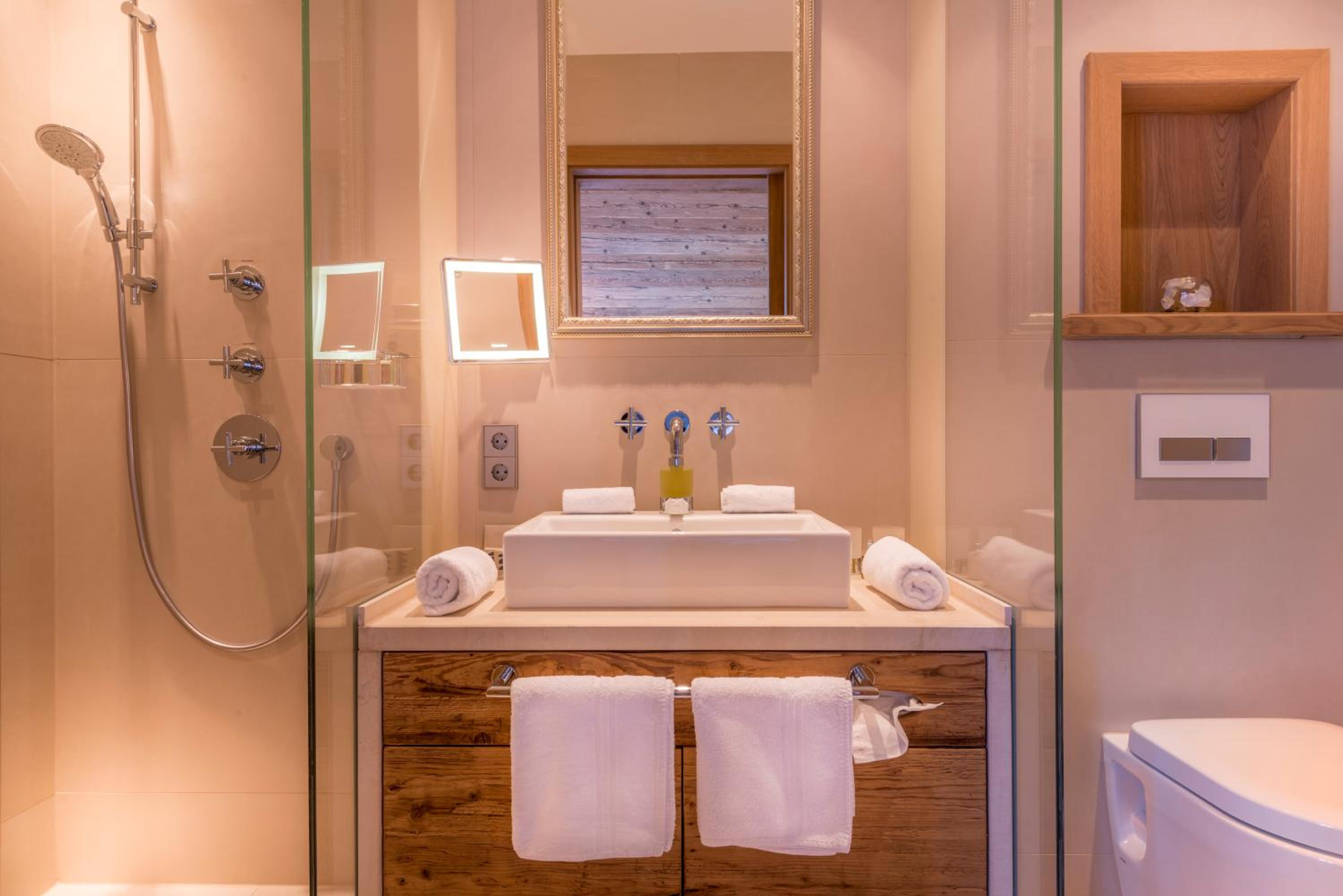 Circle Chalets Arlberg Ski in - Ski out