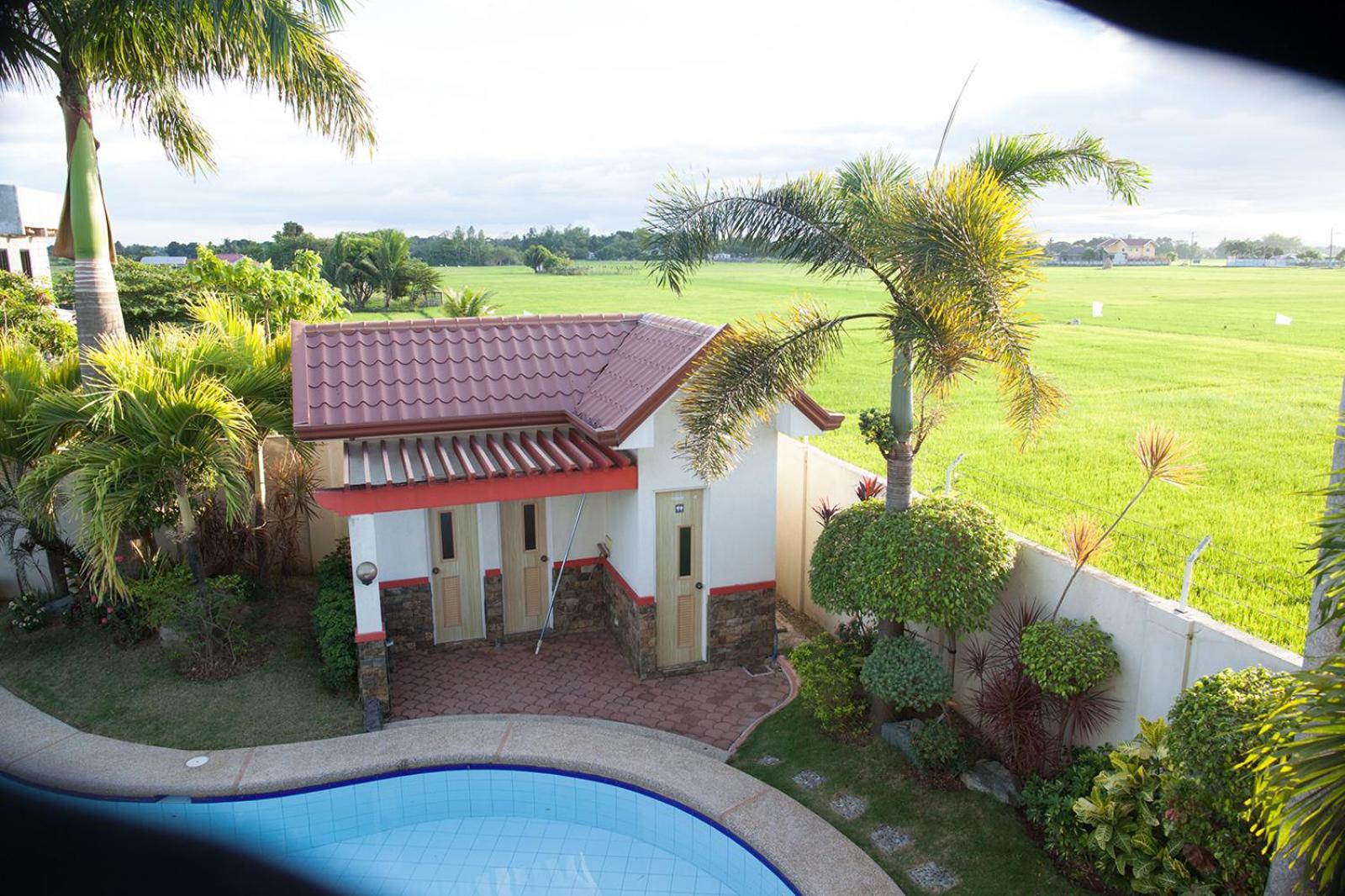 Sir Nico Guesthouse and Resort