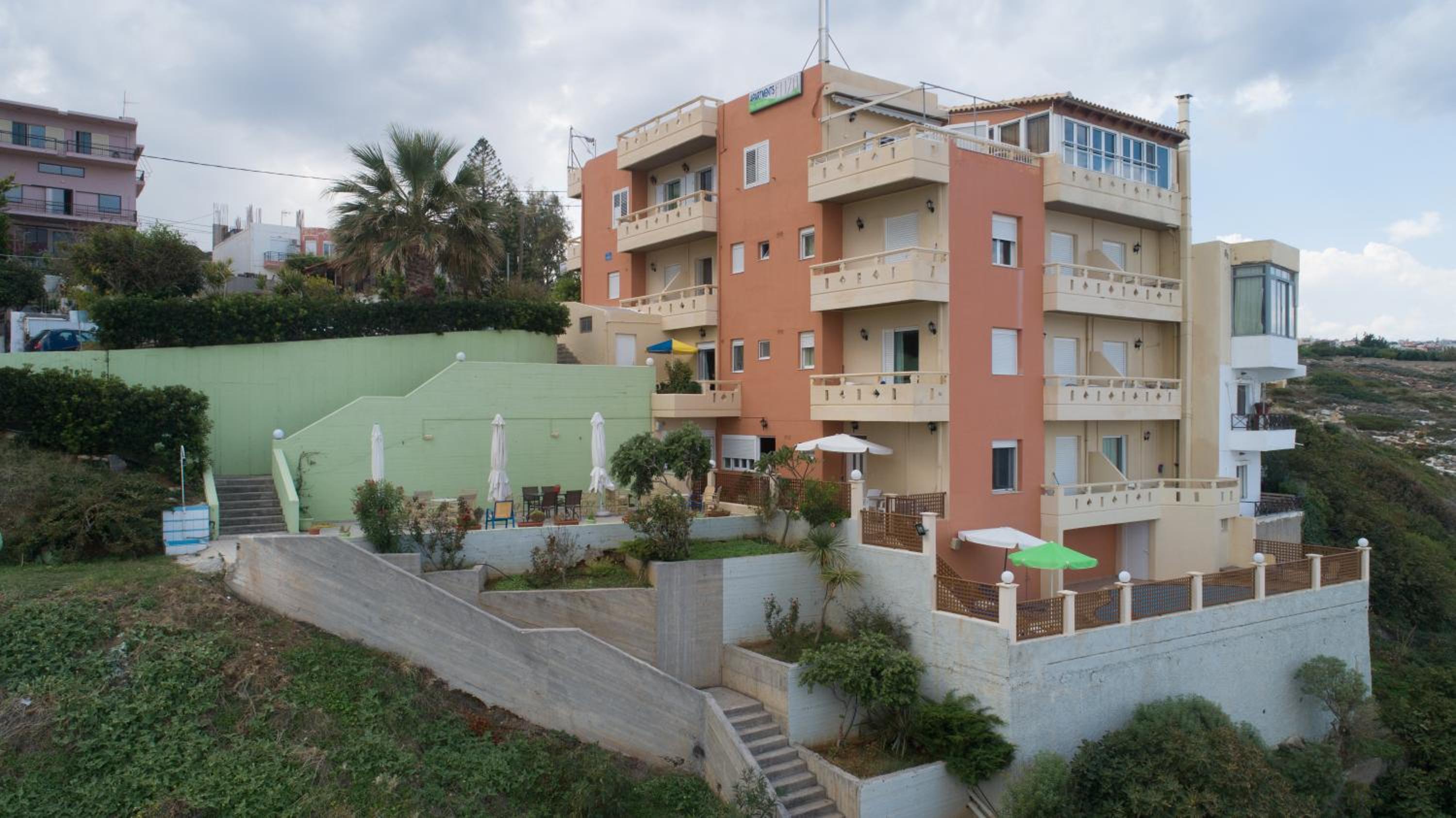 Eliza Apartments