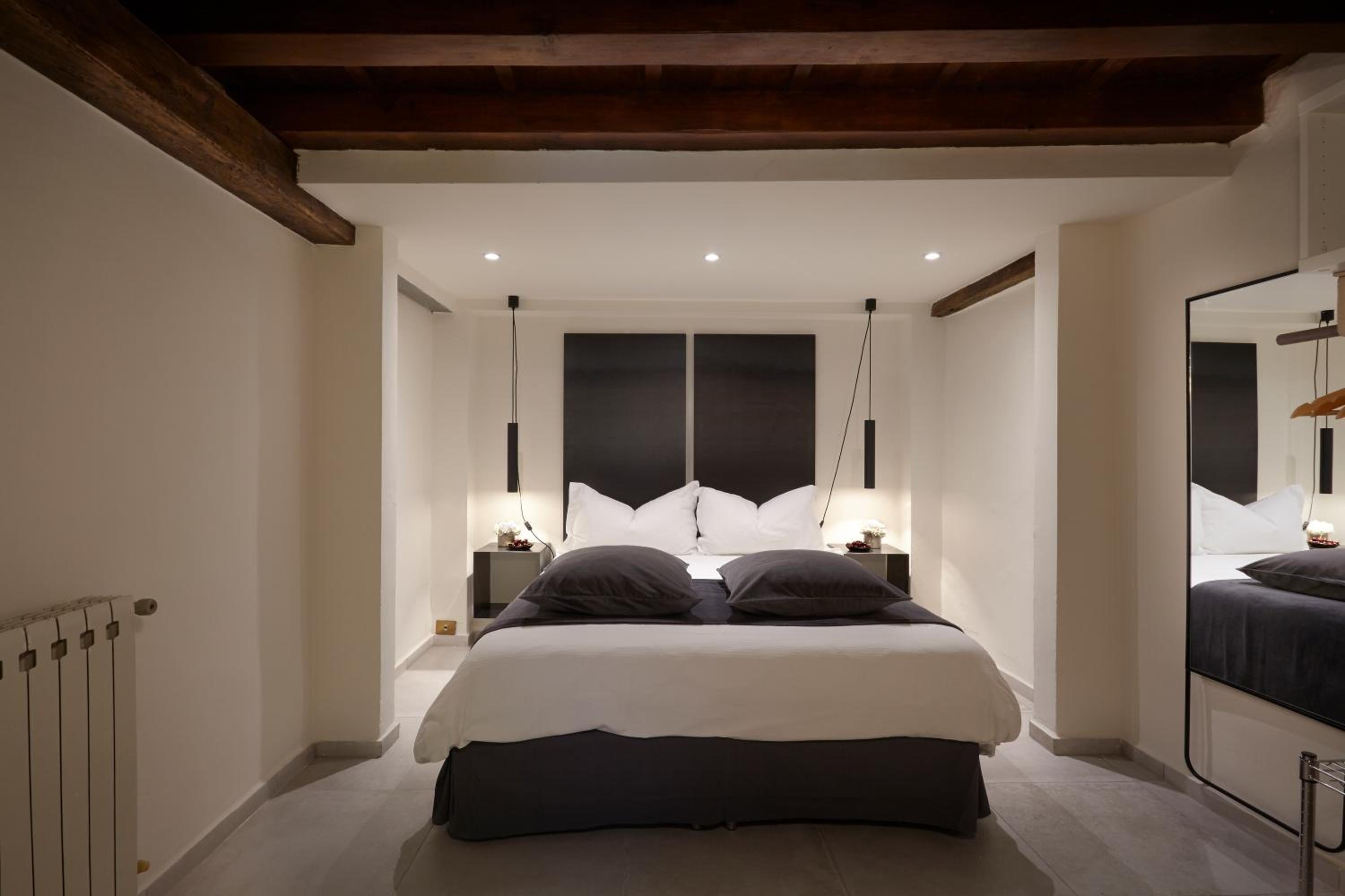 Apartments Duomo Mdr Collection