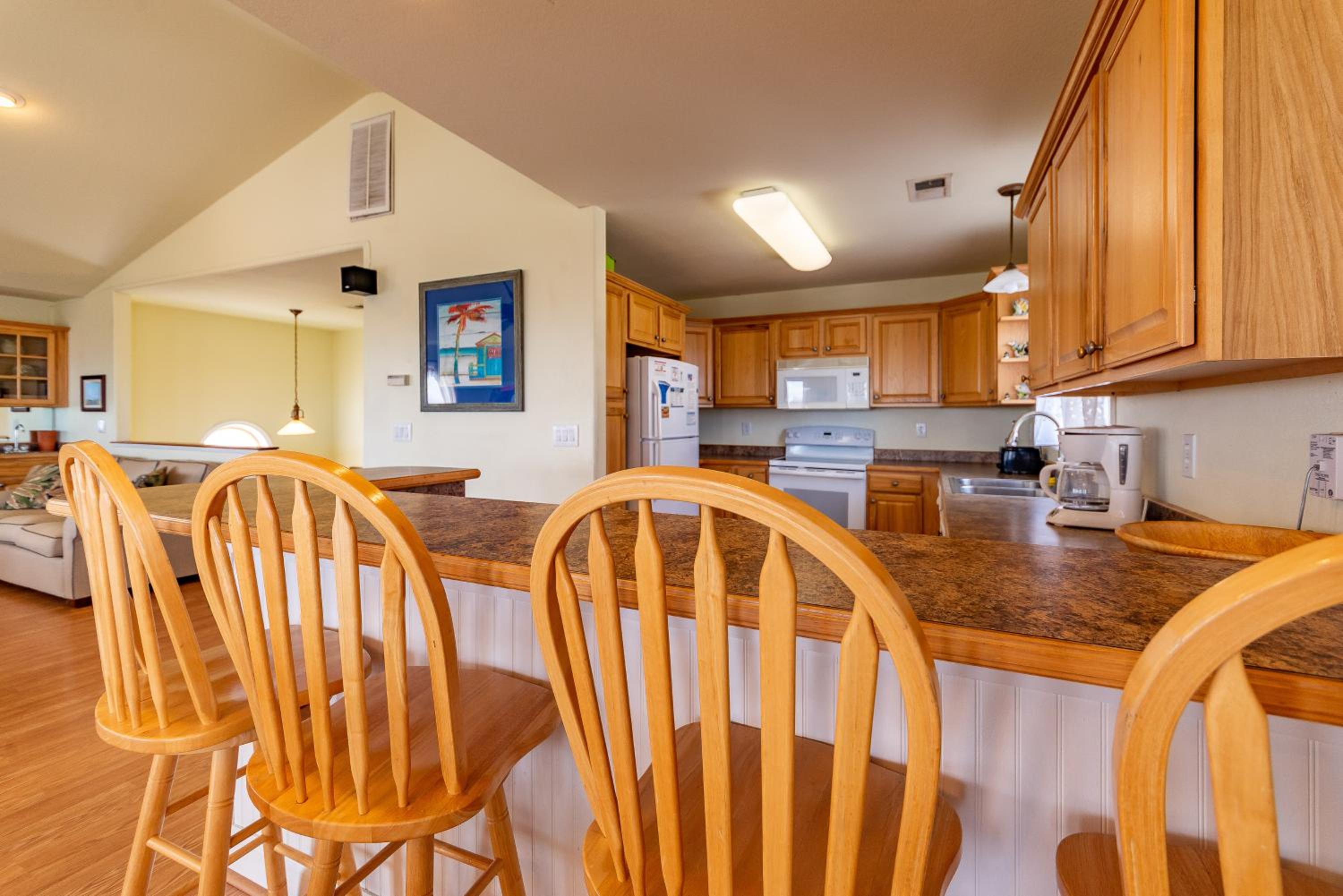 Funtiki - S Nags Head MP 17.5, Semi-Oceanfront, 150 Yds to Beach, Pool, Hot Tub, Pool Table, Pets OK
