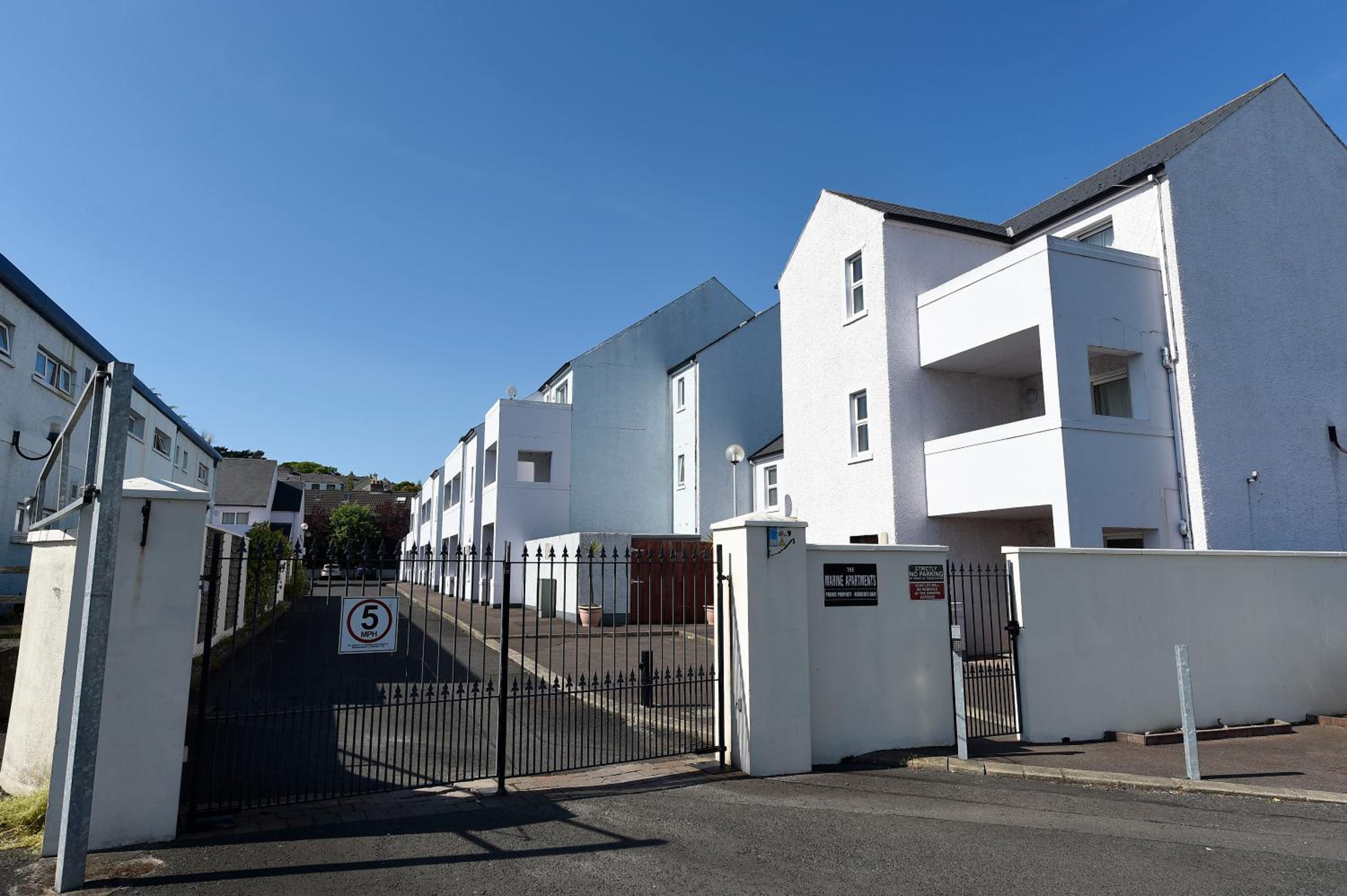 Hotel Causeway Coast Apartments Kyla Marine - Image 1