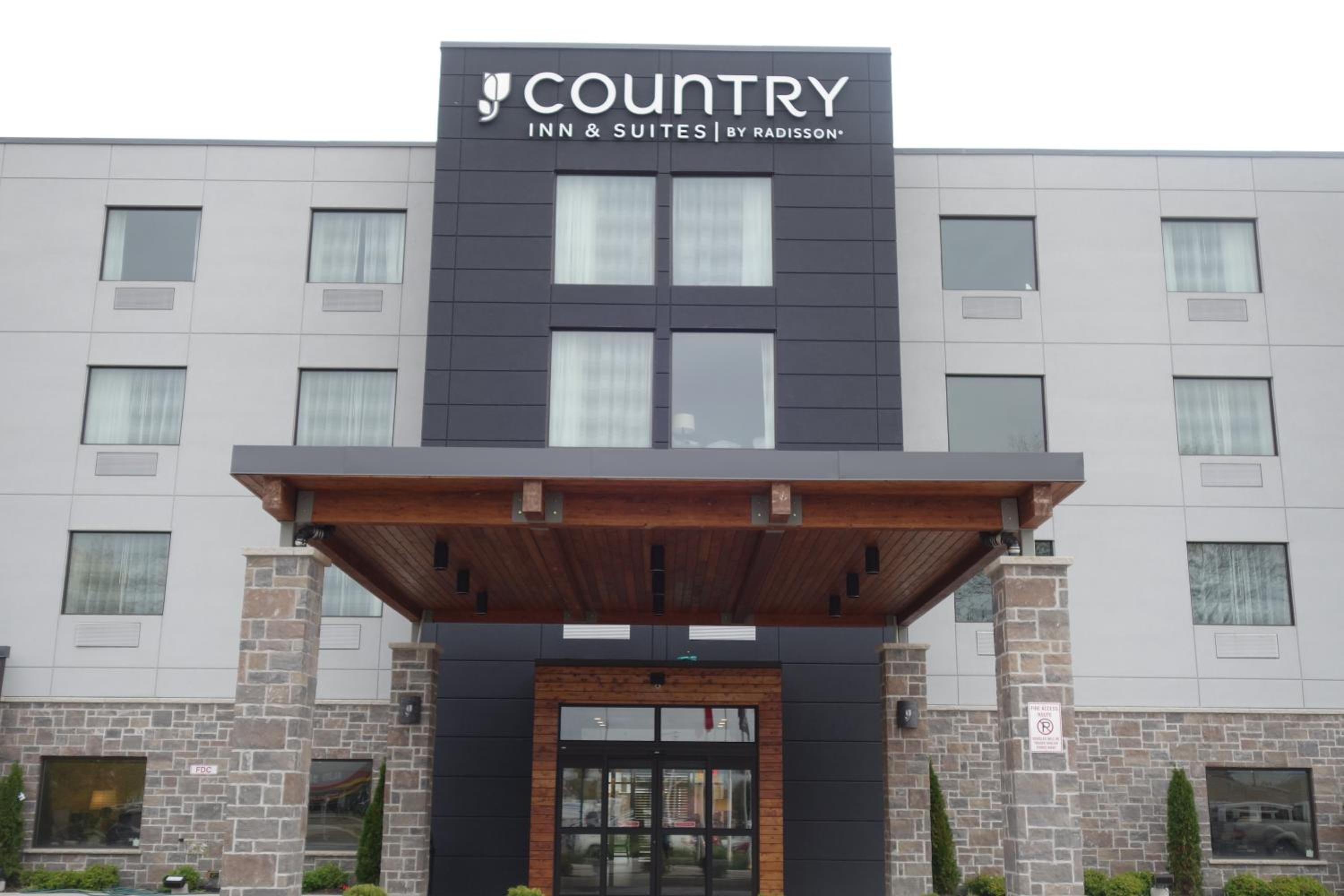 Belleville Vacations - Country Inn  Suites by Radisson, Belleville, ON - Property Image 30