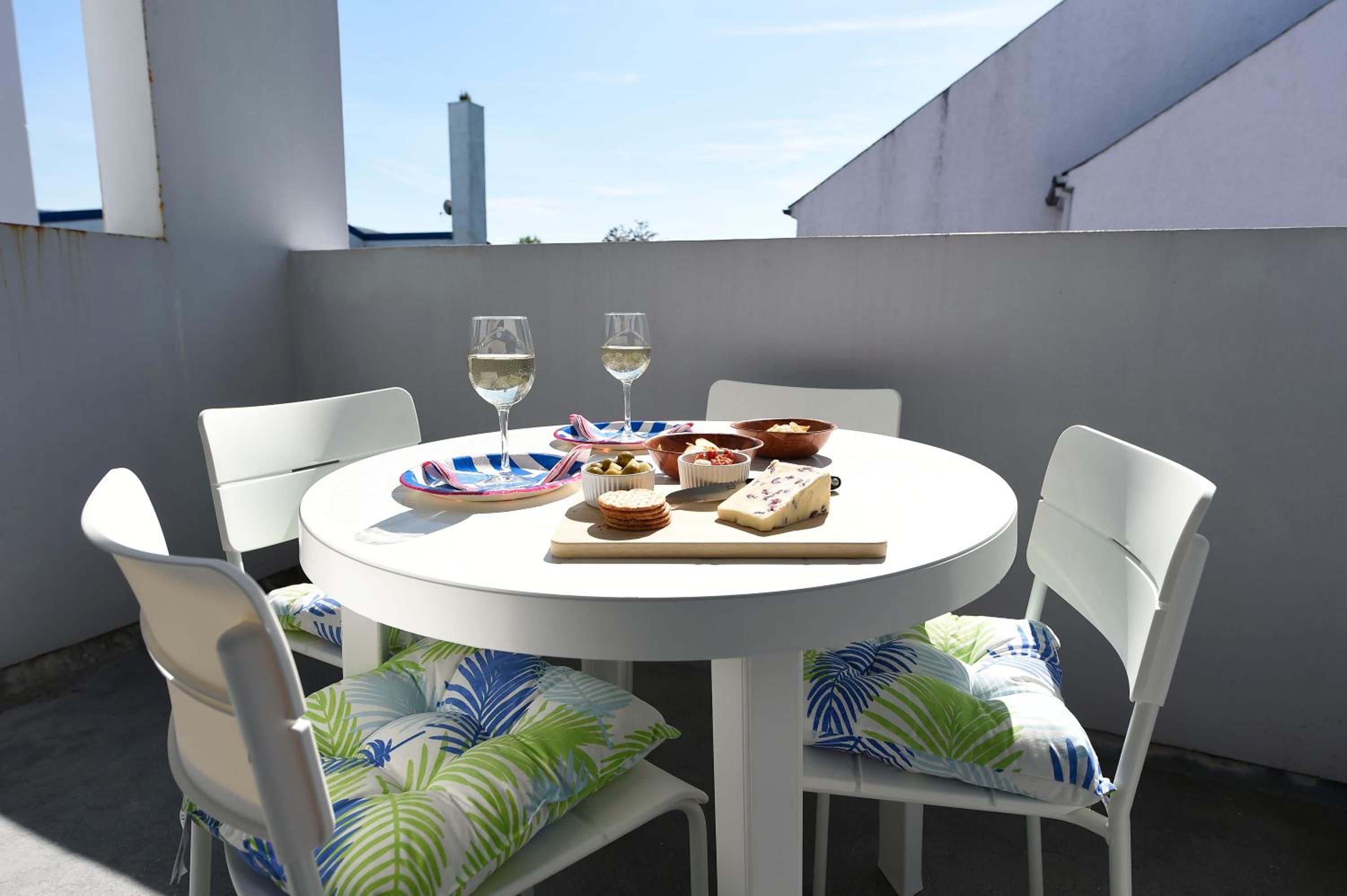 Causeway Coast Apartments Kyla Marine view 4