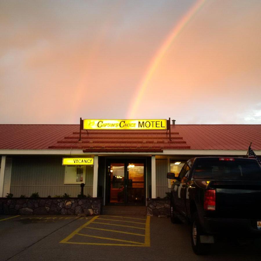 Captain's Choice Motel