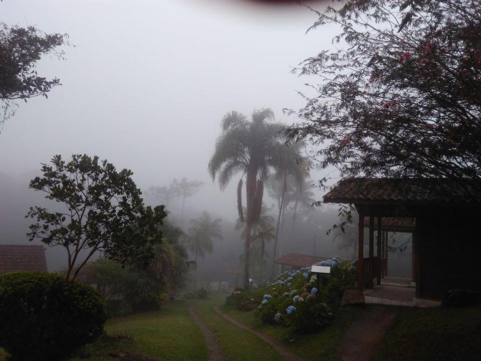 Pousada Recanto dos Pinheiros view 5