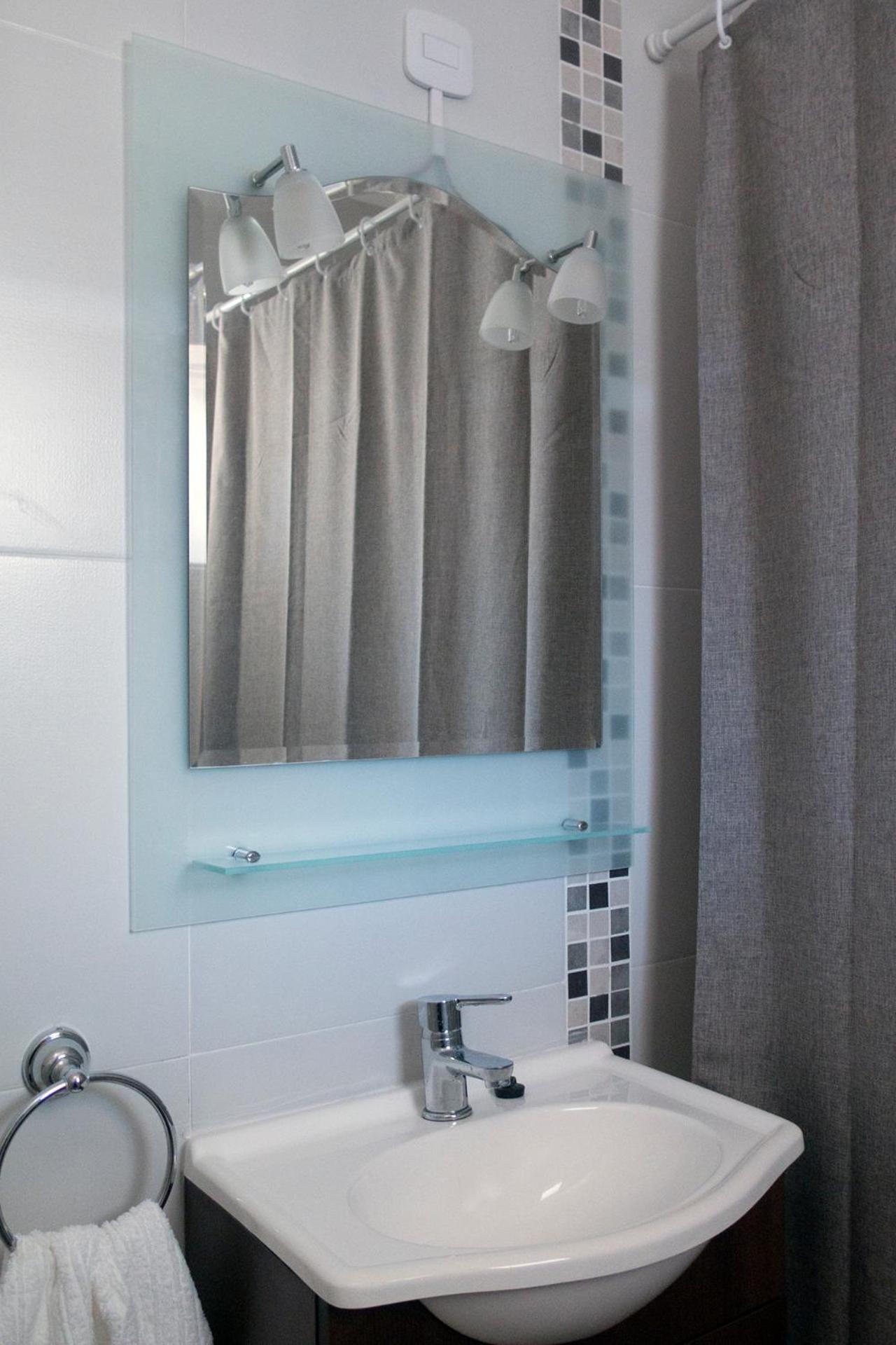 DEPARTAMENTO AZAHARES EN TANDIL