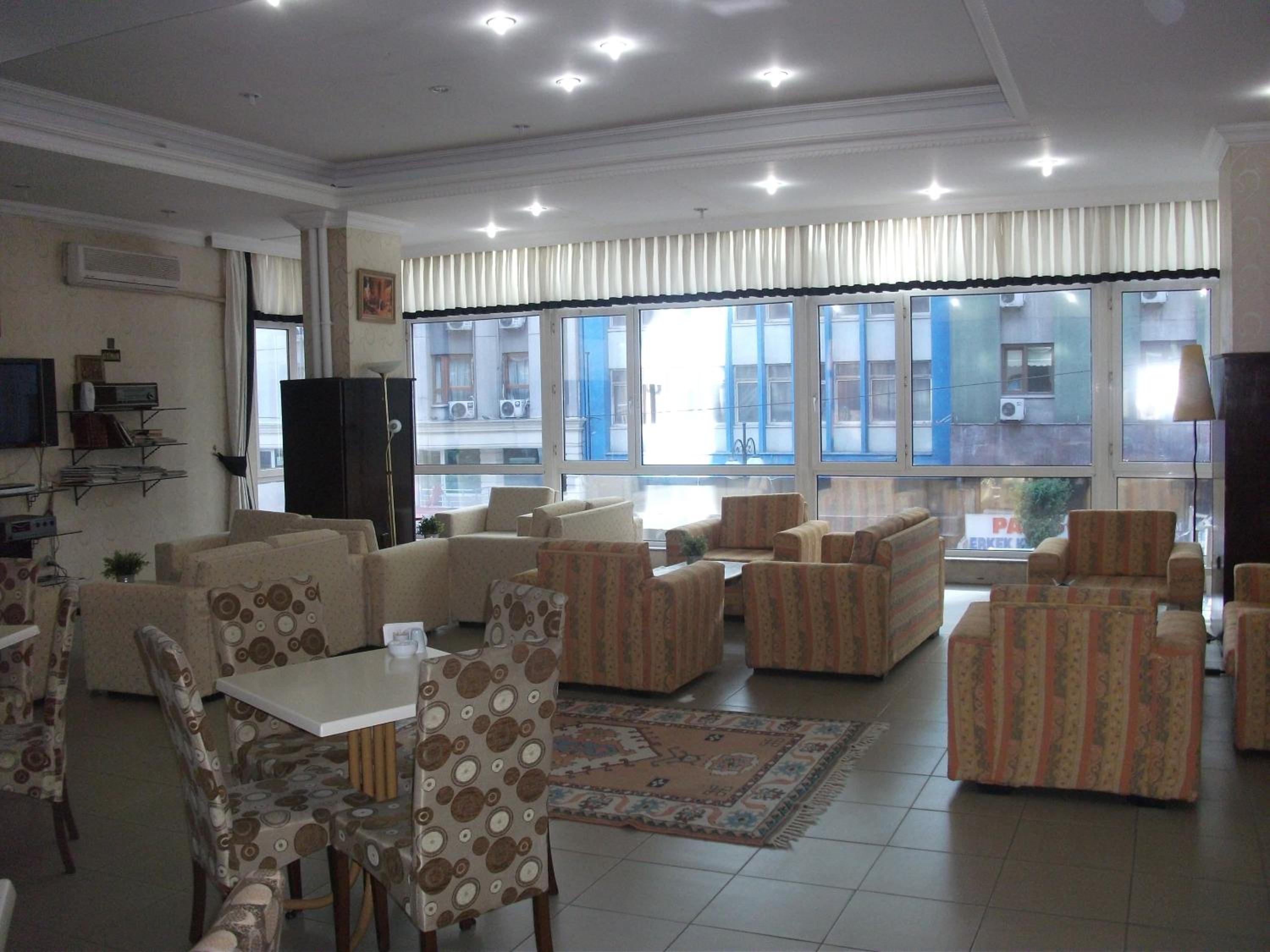 Tac Hotel - Image 89