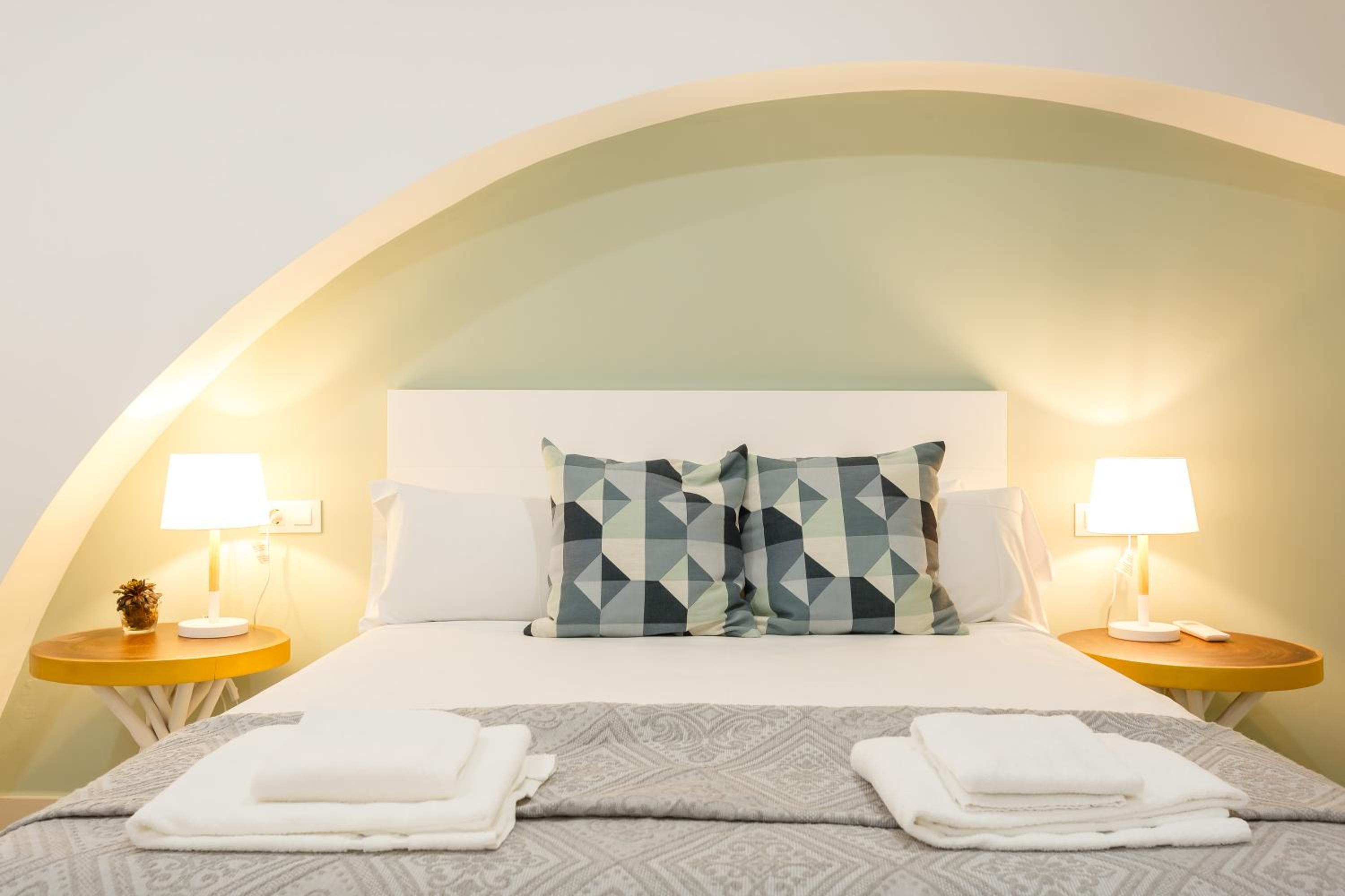 Nueva ALMUDENA Apartment by Cadiz4Rentals view 4
