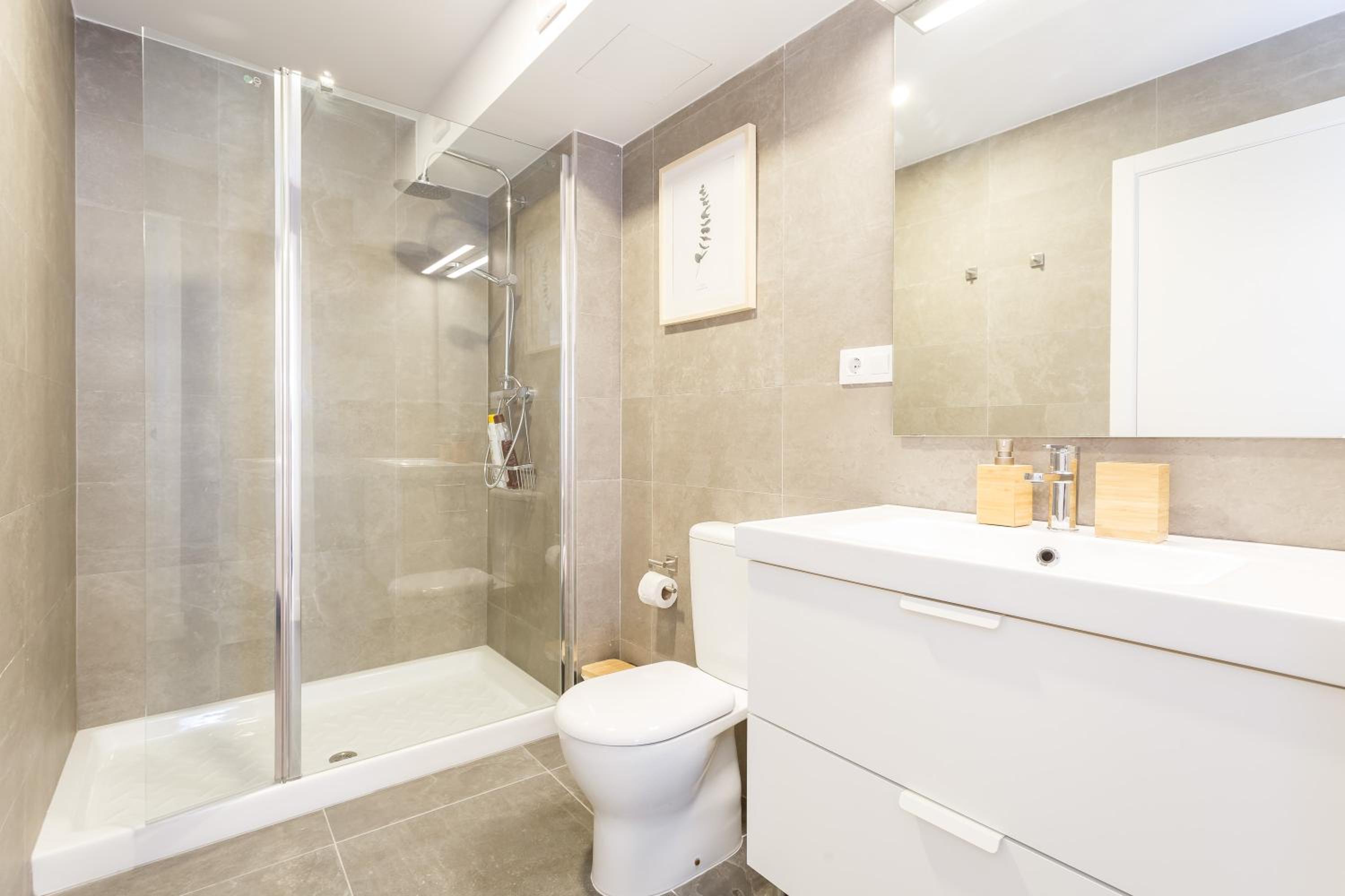 Nueva ALMUDENA Apartment by Cadiz4Rentals view 3