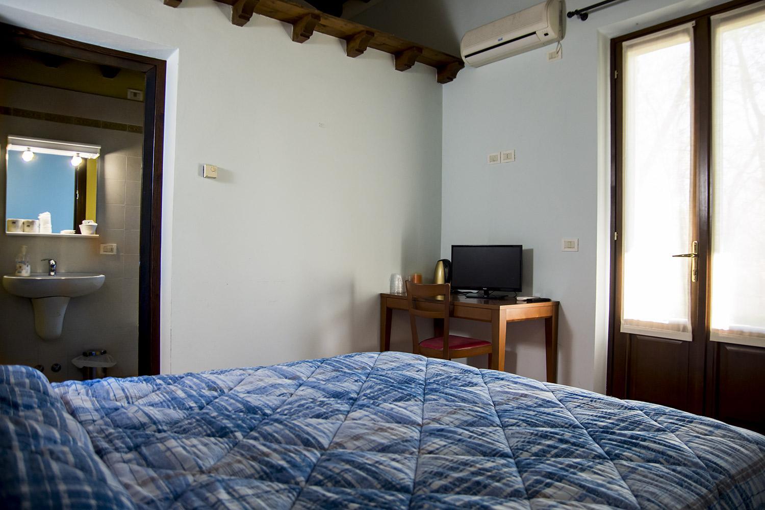 Photo 44