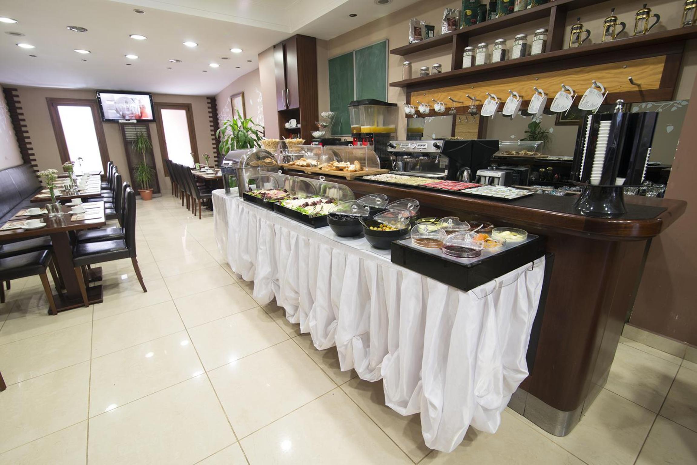 Cumbali Suite Hotel - Image 9