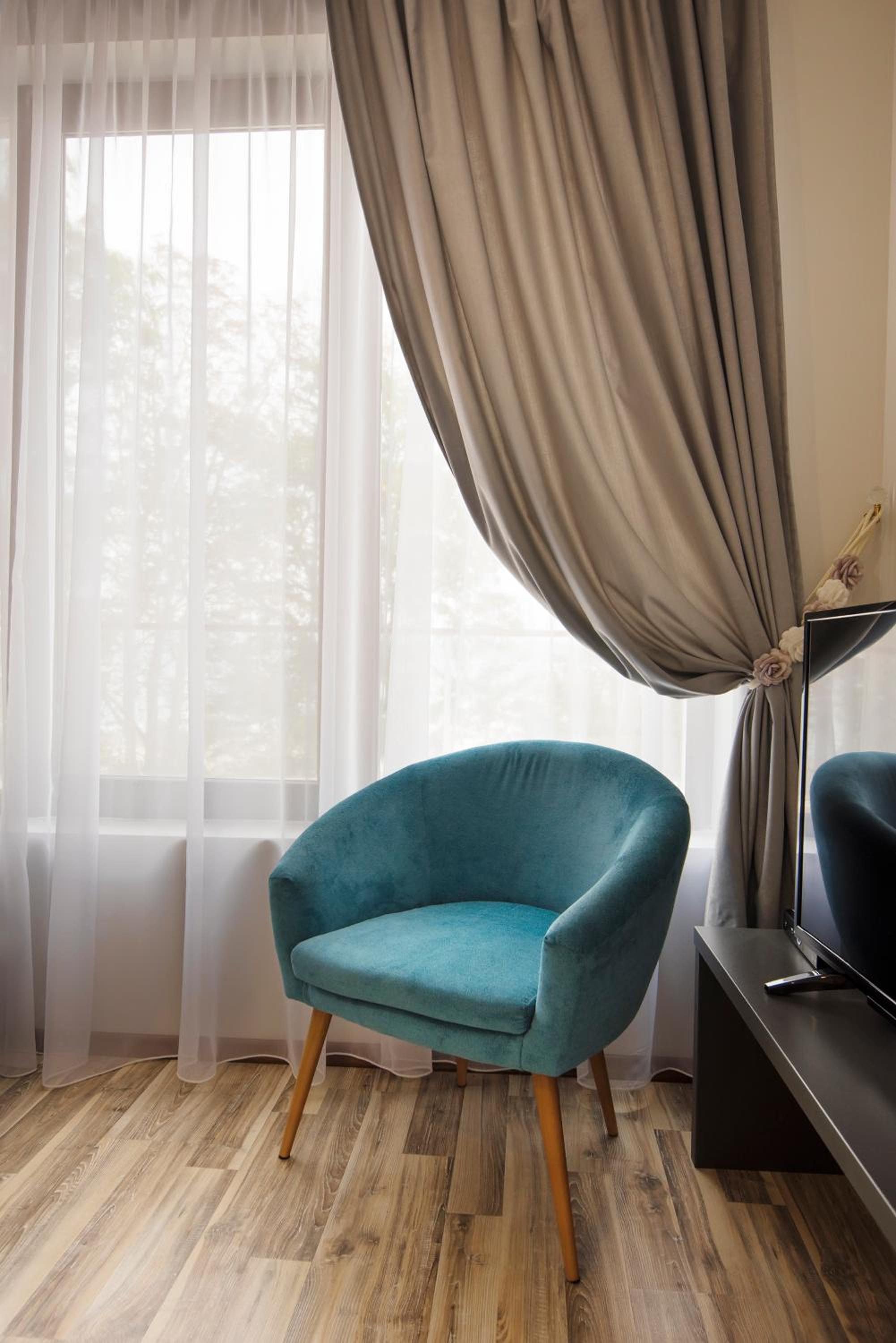 Green Paradise Deluxe Apartments