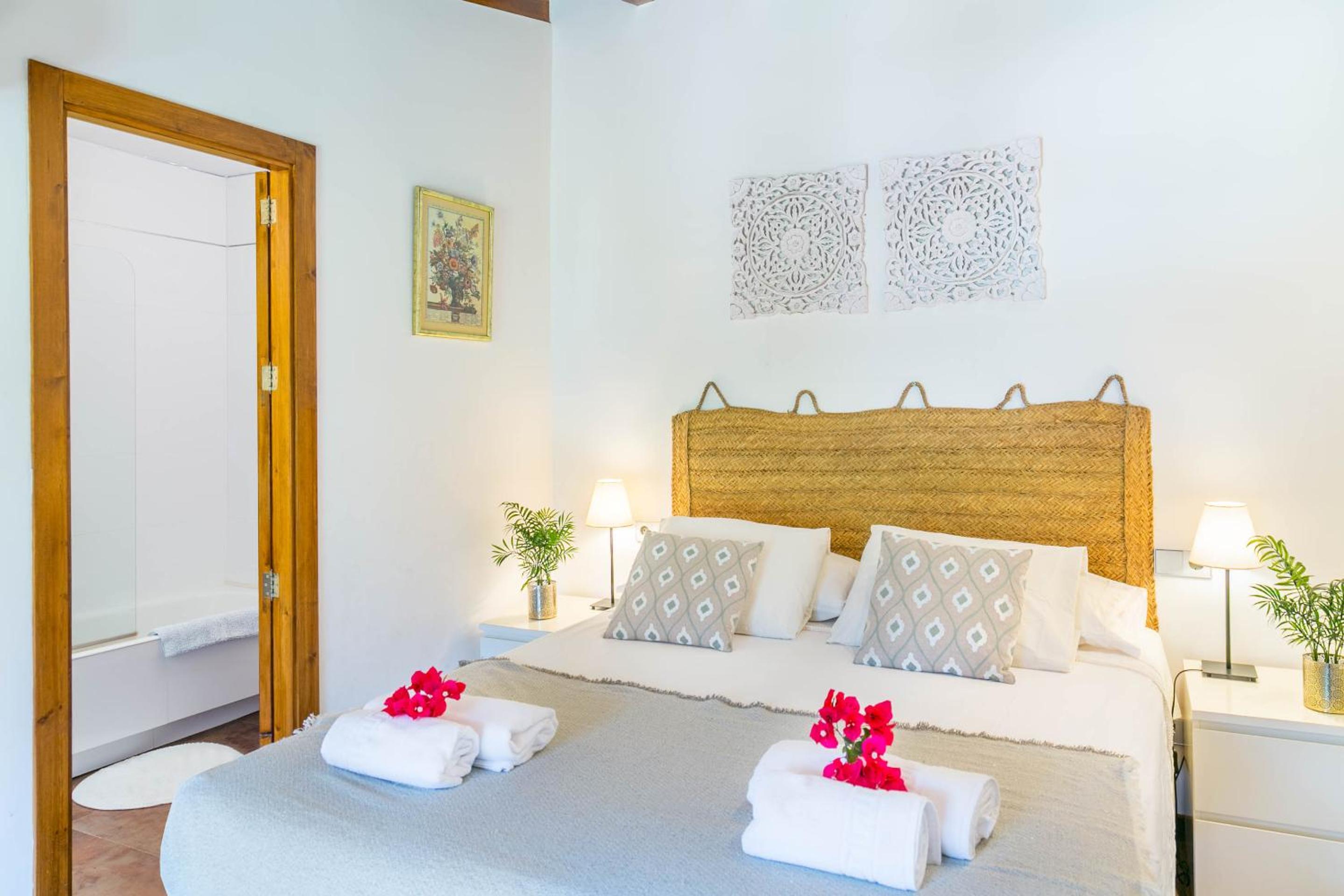 Captivating Mallorcan Villa With A Pool In Soller
