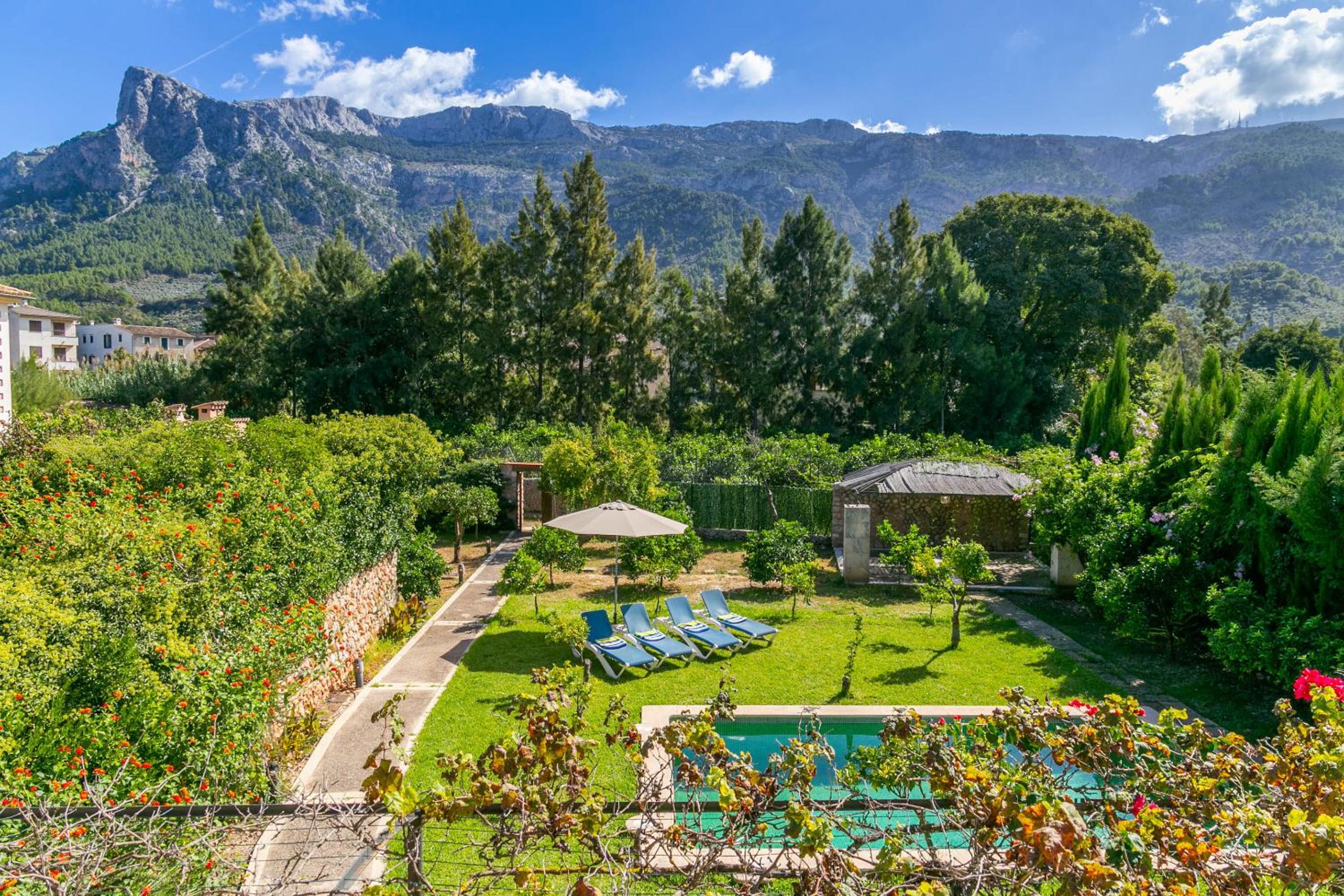 Captivating Mallorcan Villa With A Pool In Soller