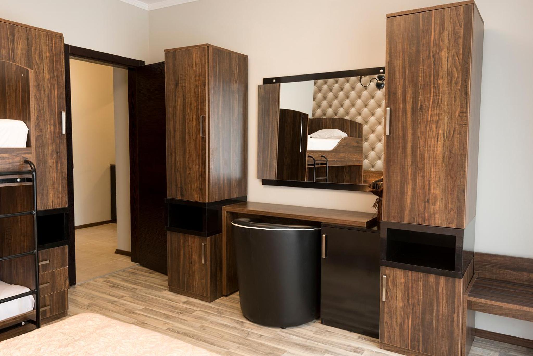 Green Paradise Deluxe Apartments