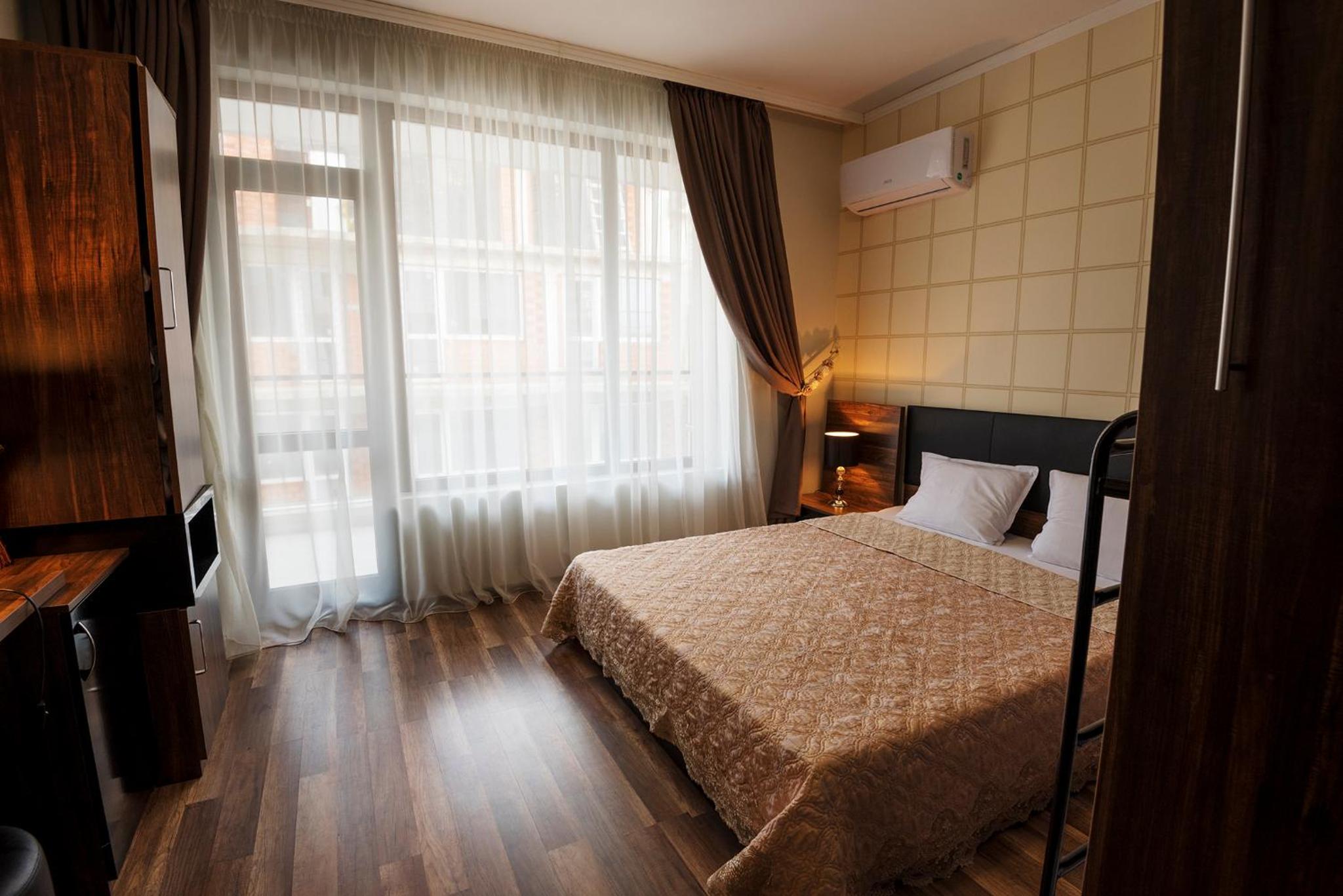 Green Paradise Deluxe Apartments