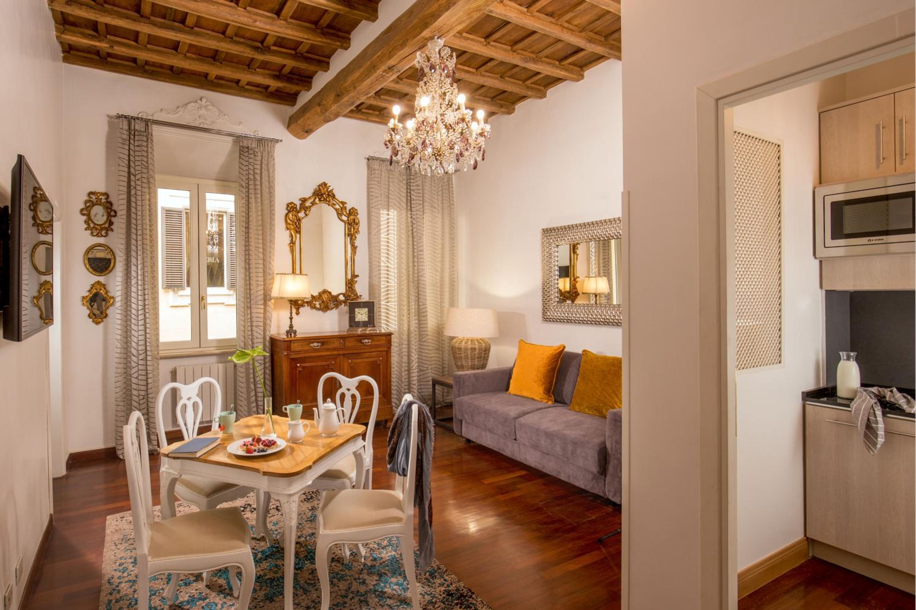 The Inn Apartments Spagna by The Goodnight Company