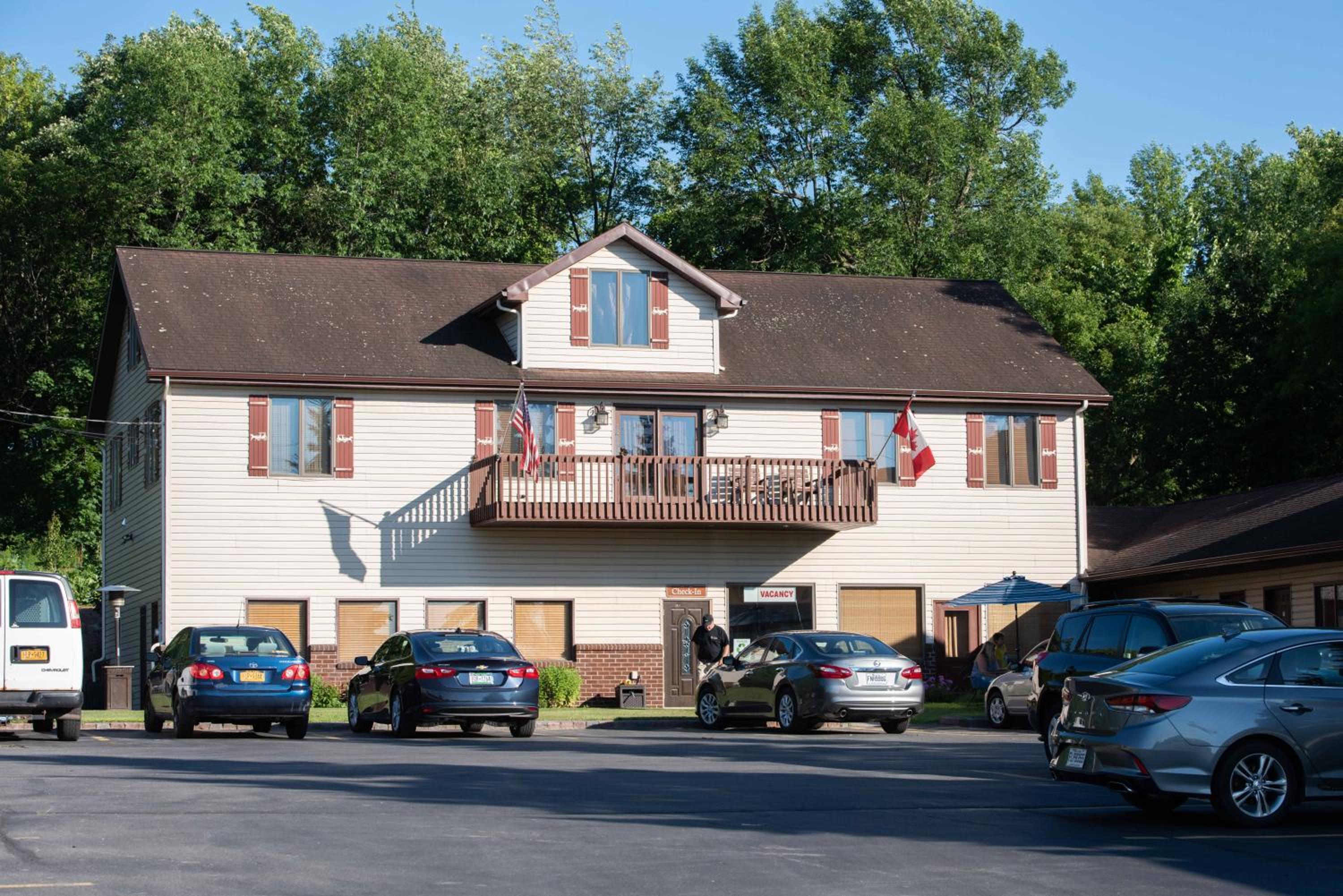 Blue Spruce Motel