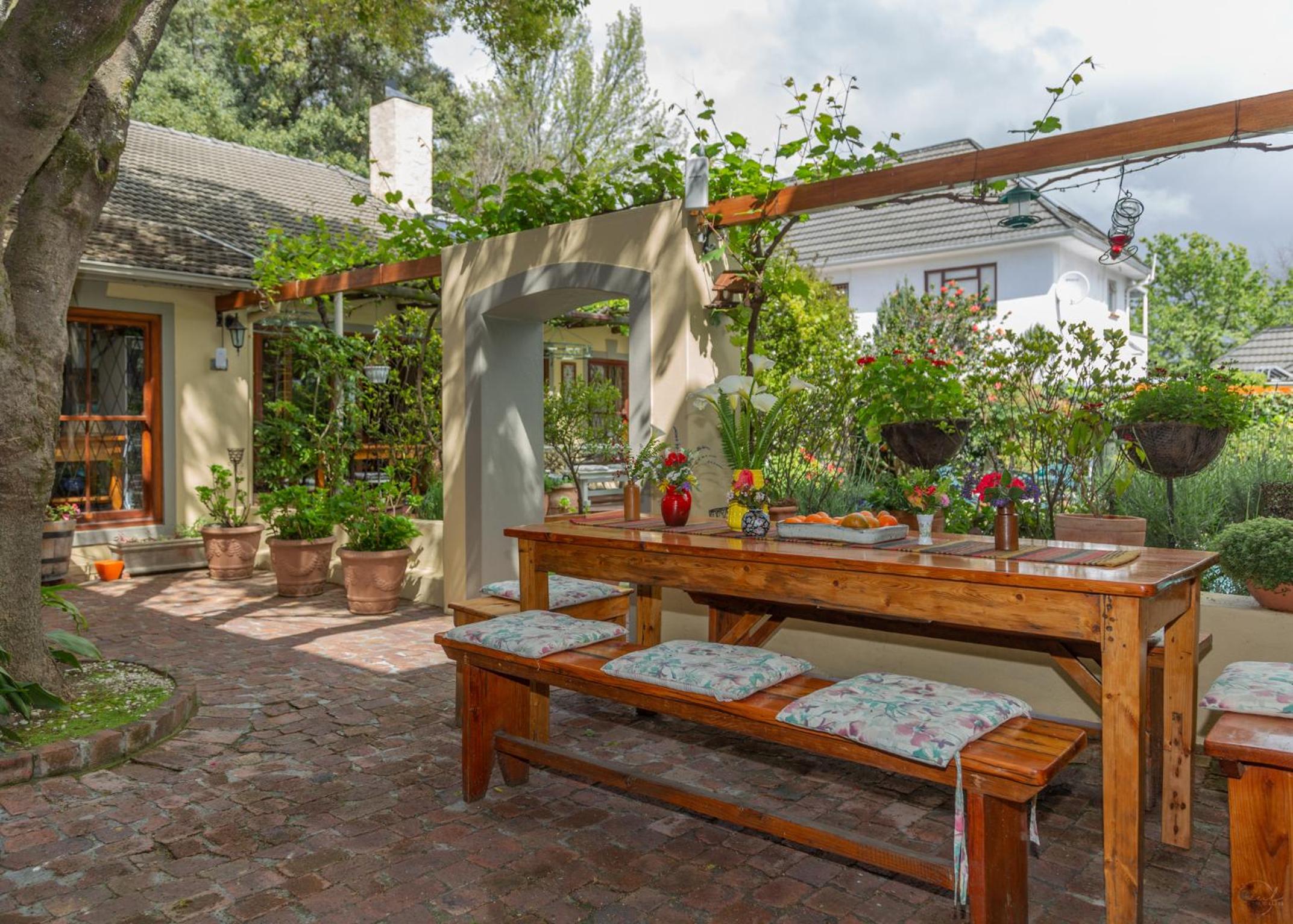 10 Alexander B&B