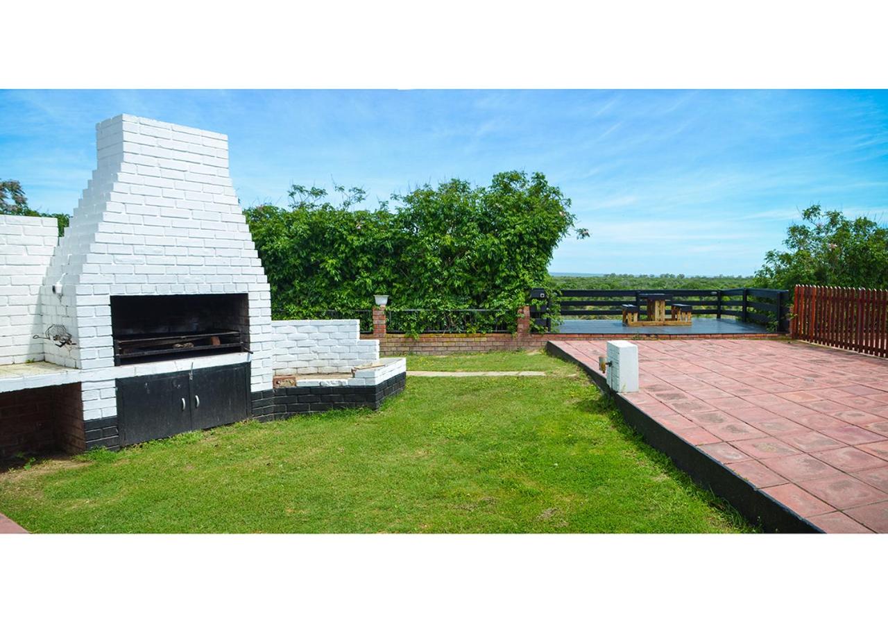 Sundaze Riverside House - Colchester - 5km from Elephant Park view 2