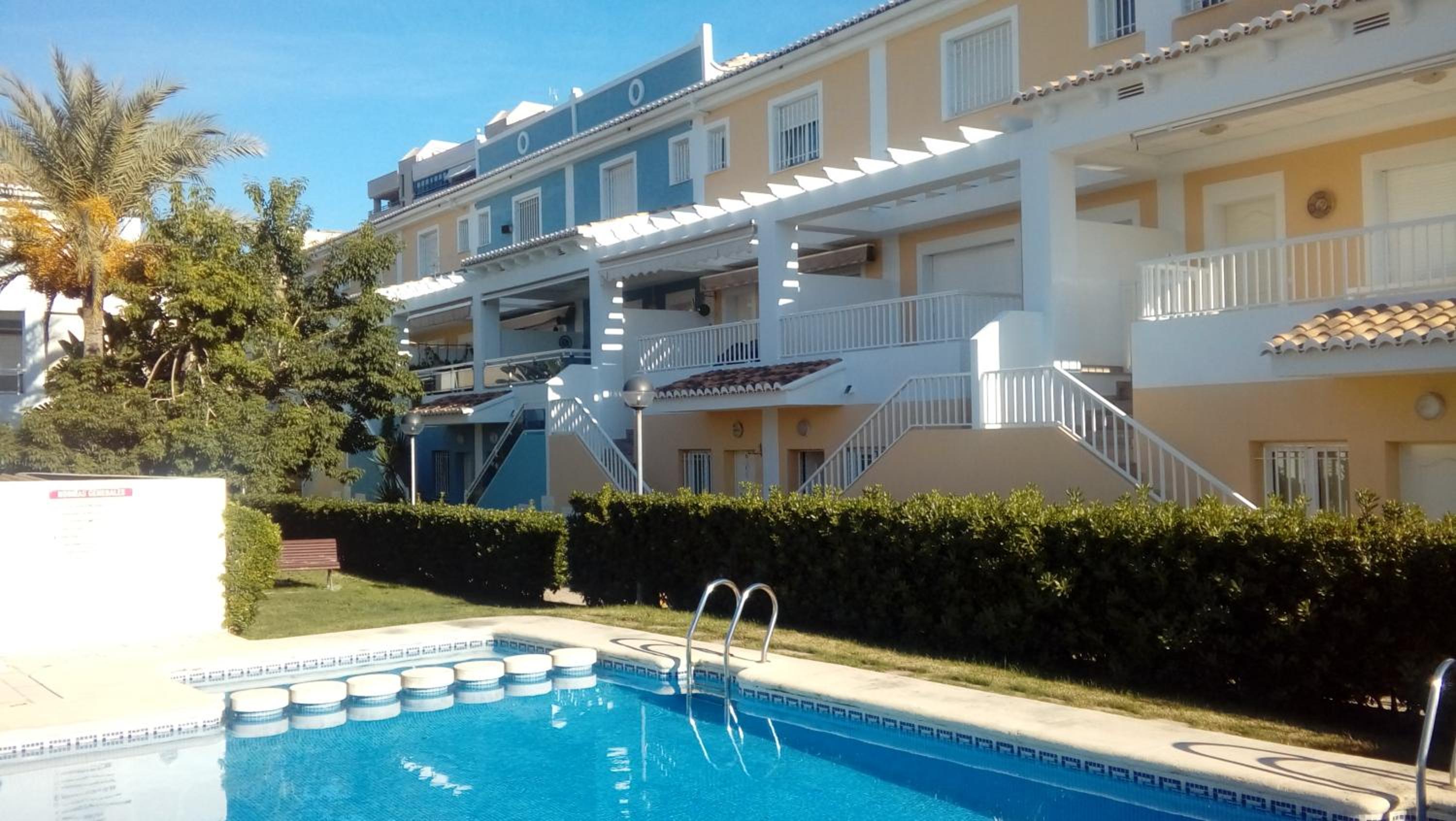 Solo familias Dúplex en Casa adosada