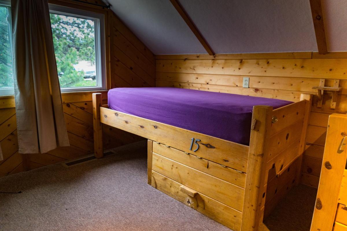 Estes Park Adventure Hostel - Property Image 9