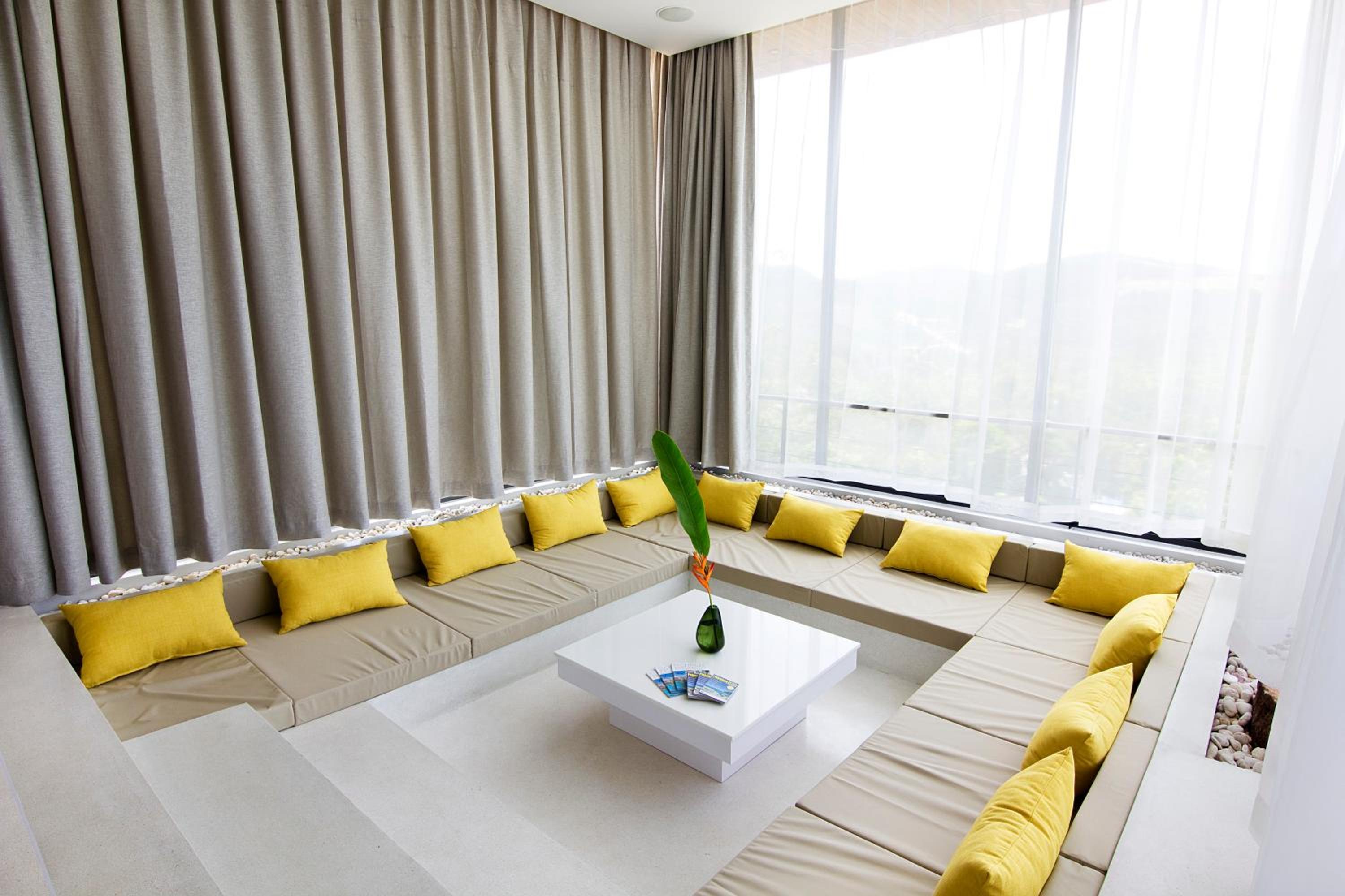 Luxury Sea and Sunset View 4BR 4BA Pool Villa