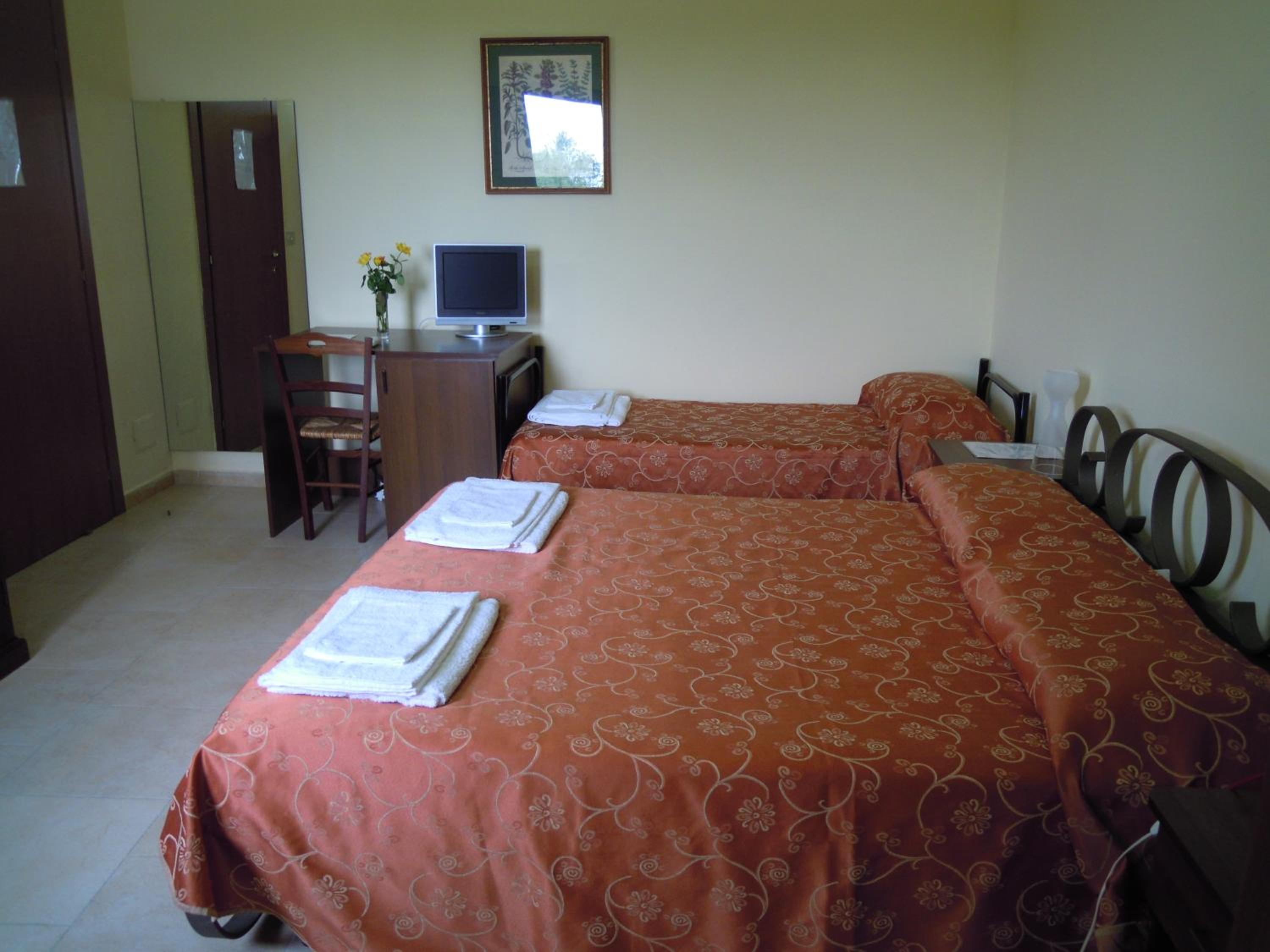 Photo 18