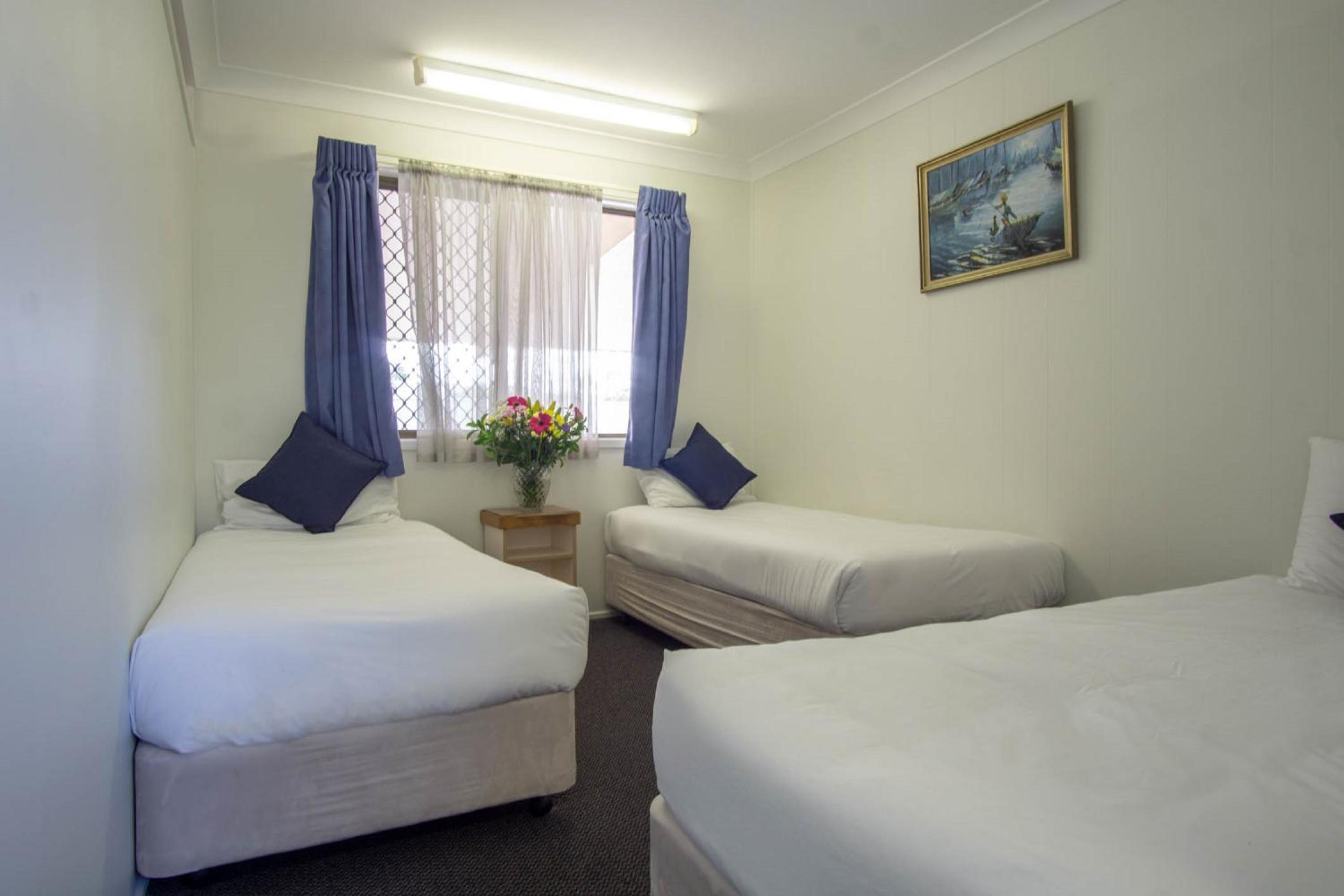 Acacia Motor Inn