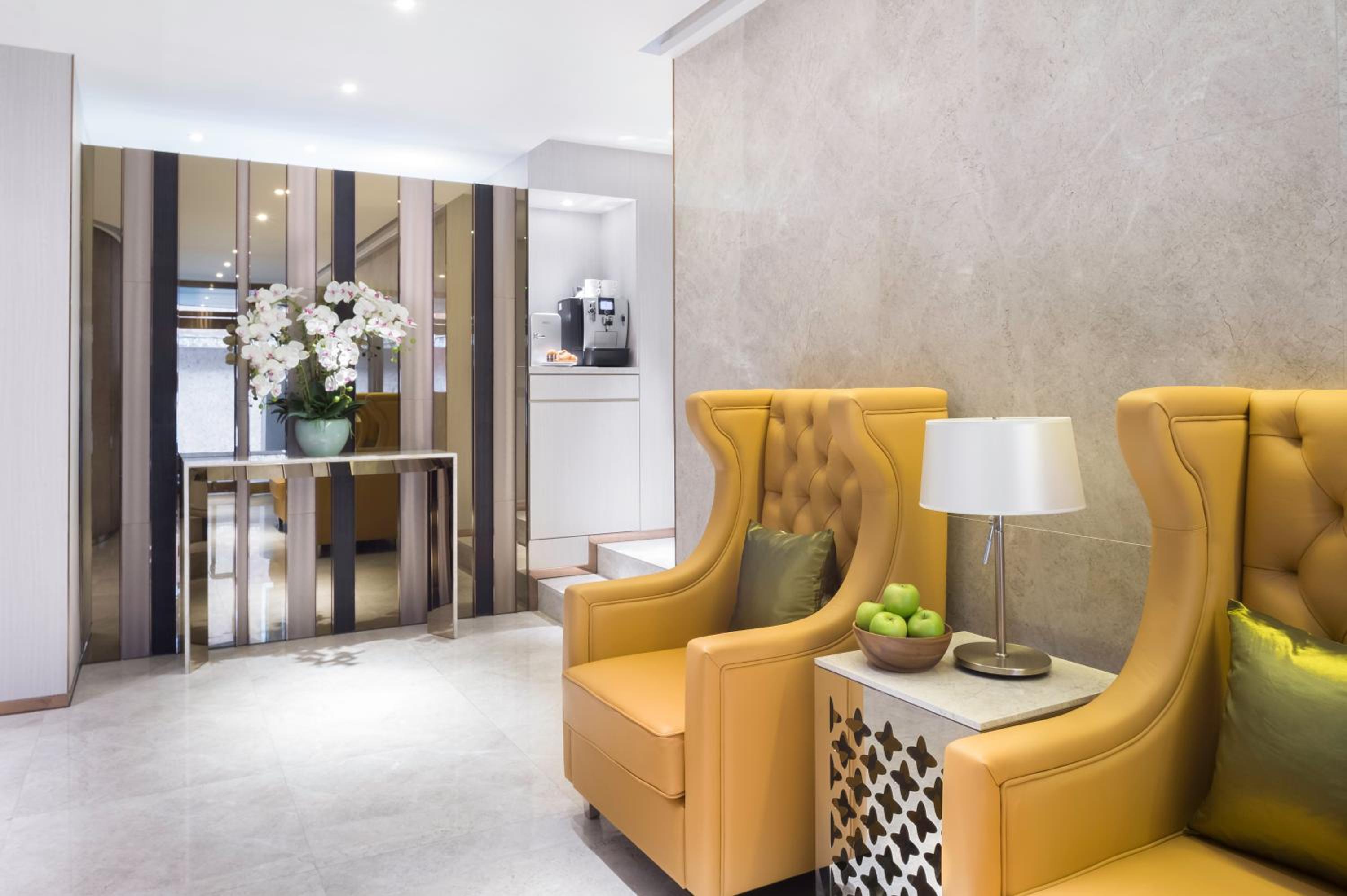 Eaton Residences, Village Road