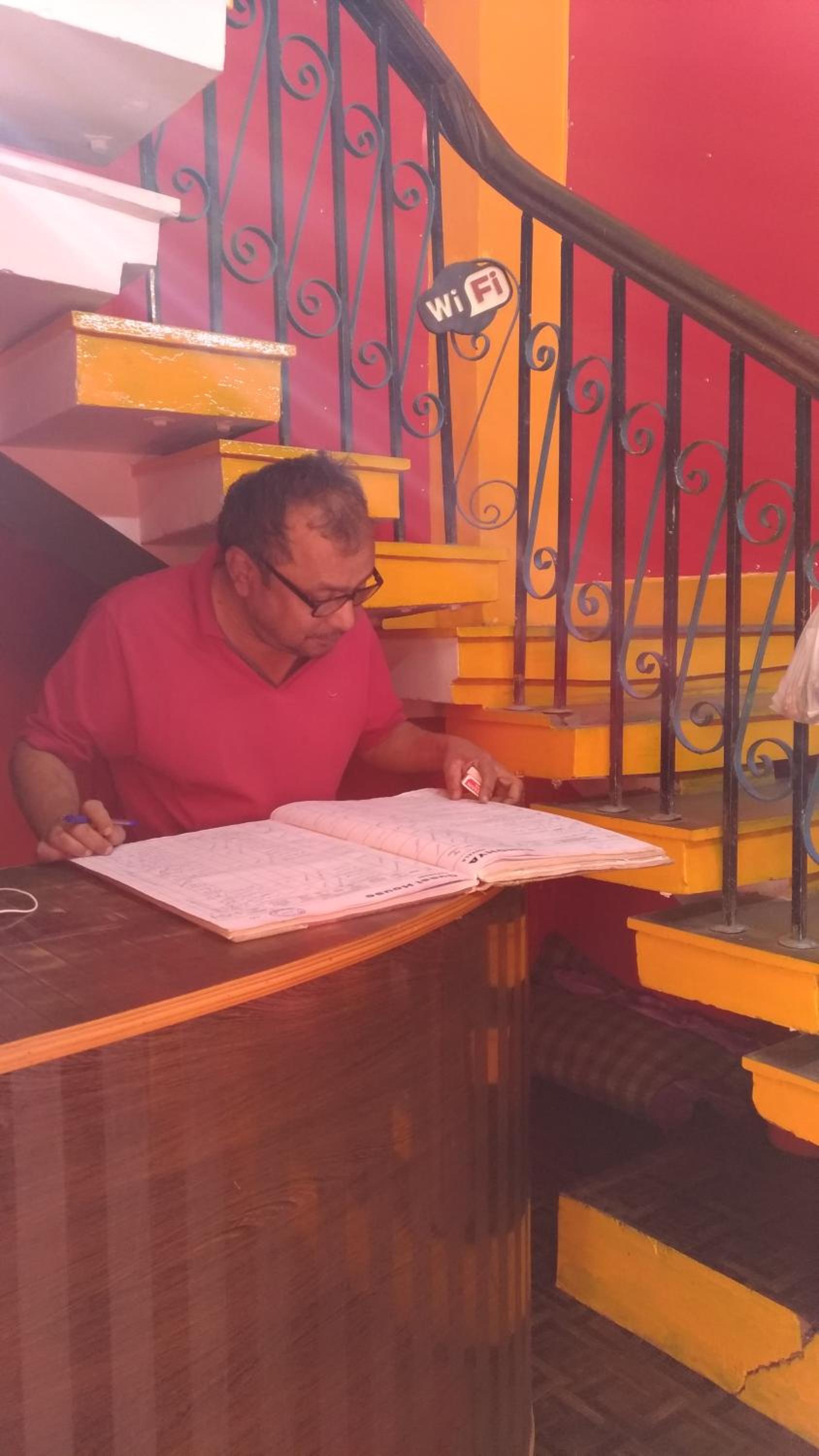 Sandhya Guest House Varanasi Near Ganga River view 2
