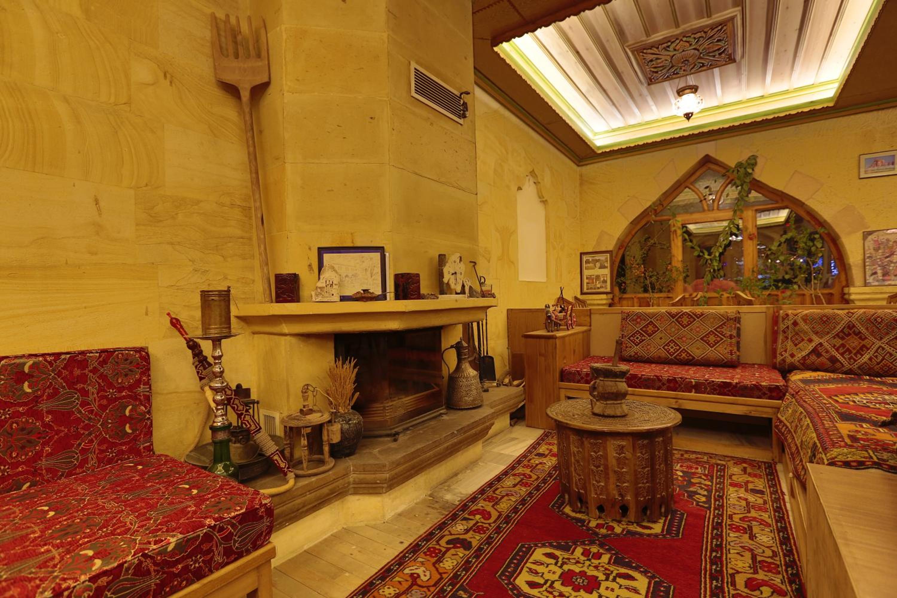 Walnut House Otel - Image 72