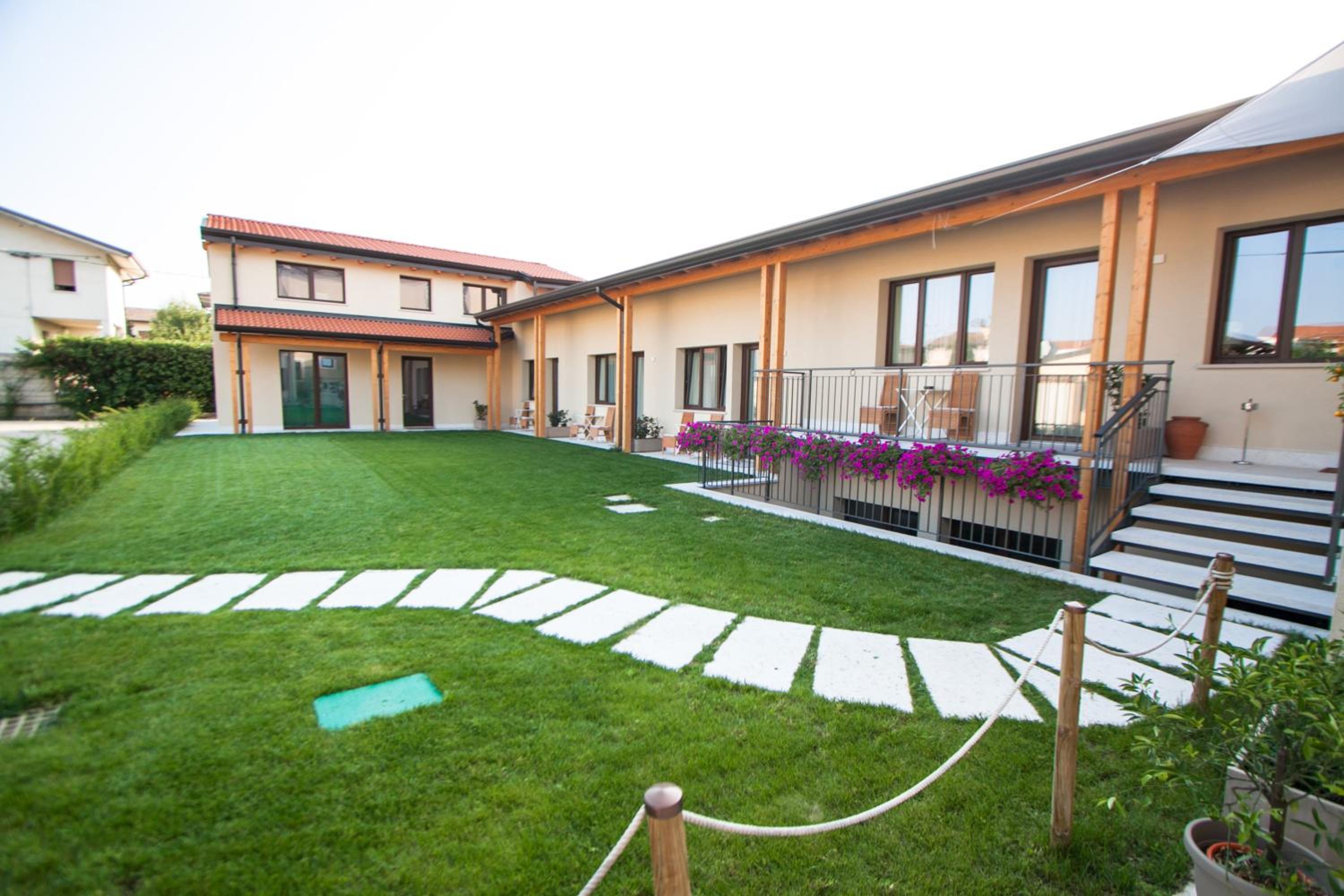 Garda Relais