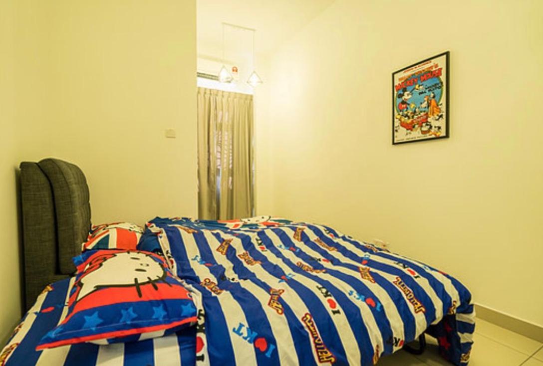 4-Bedrm ensuite family friendly house near Aeon Bukit Indah