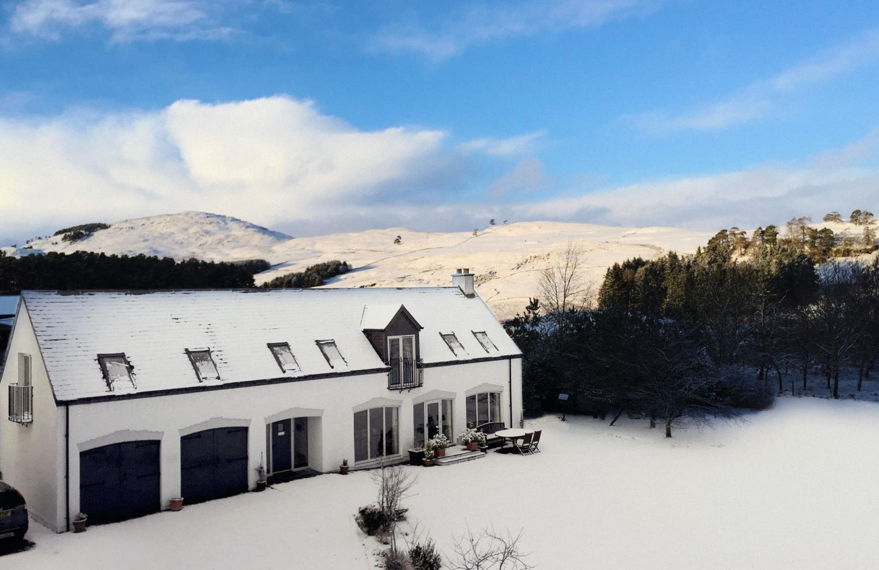 Coach House at Soilzarie view 5