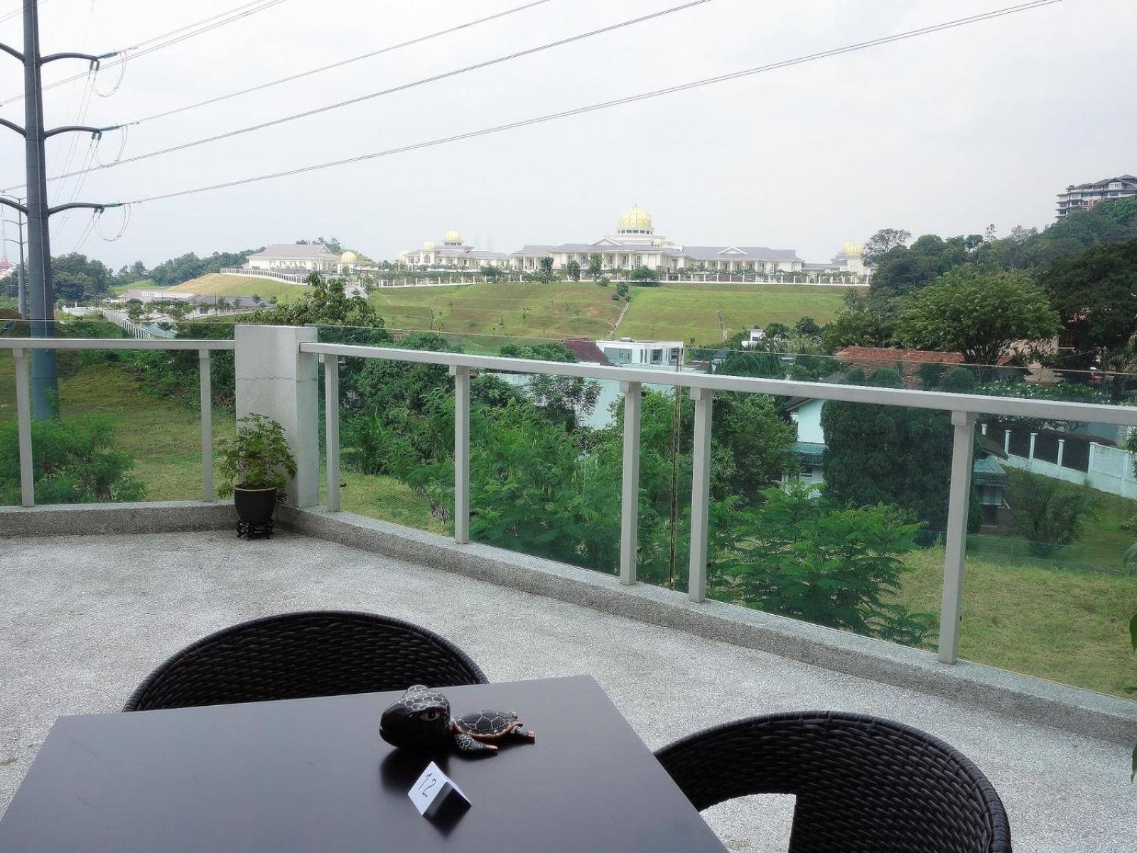 Corporate hotel suites at hartamas / mont kiara