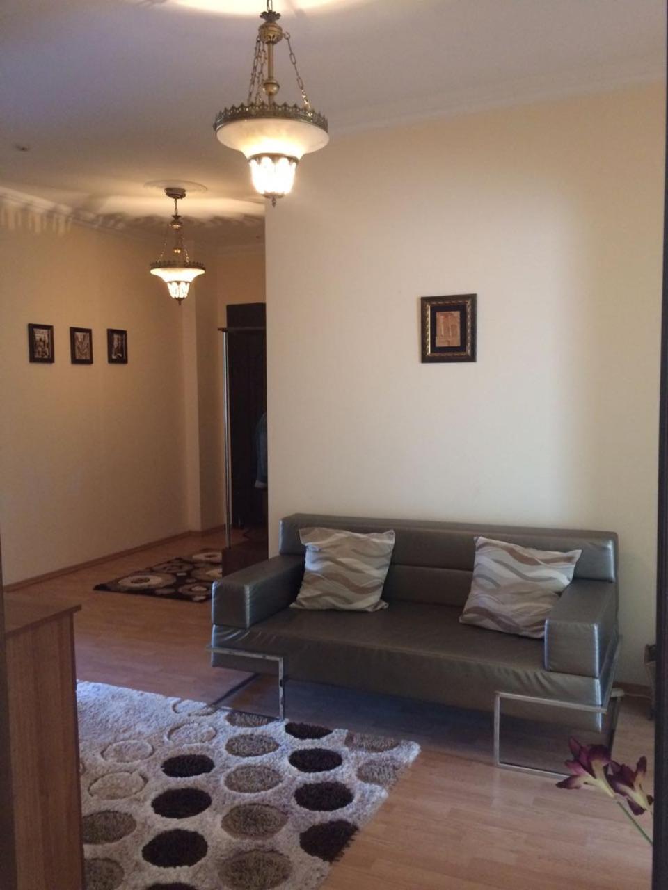 Metro Old Town.Apartment