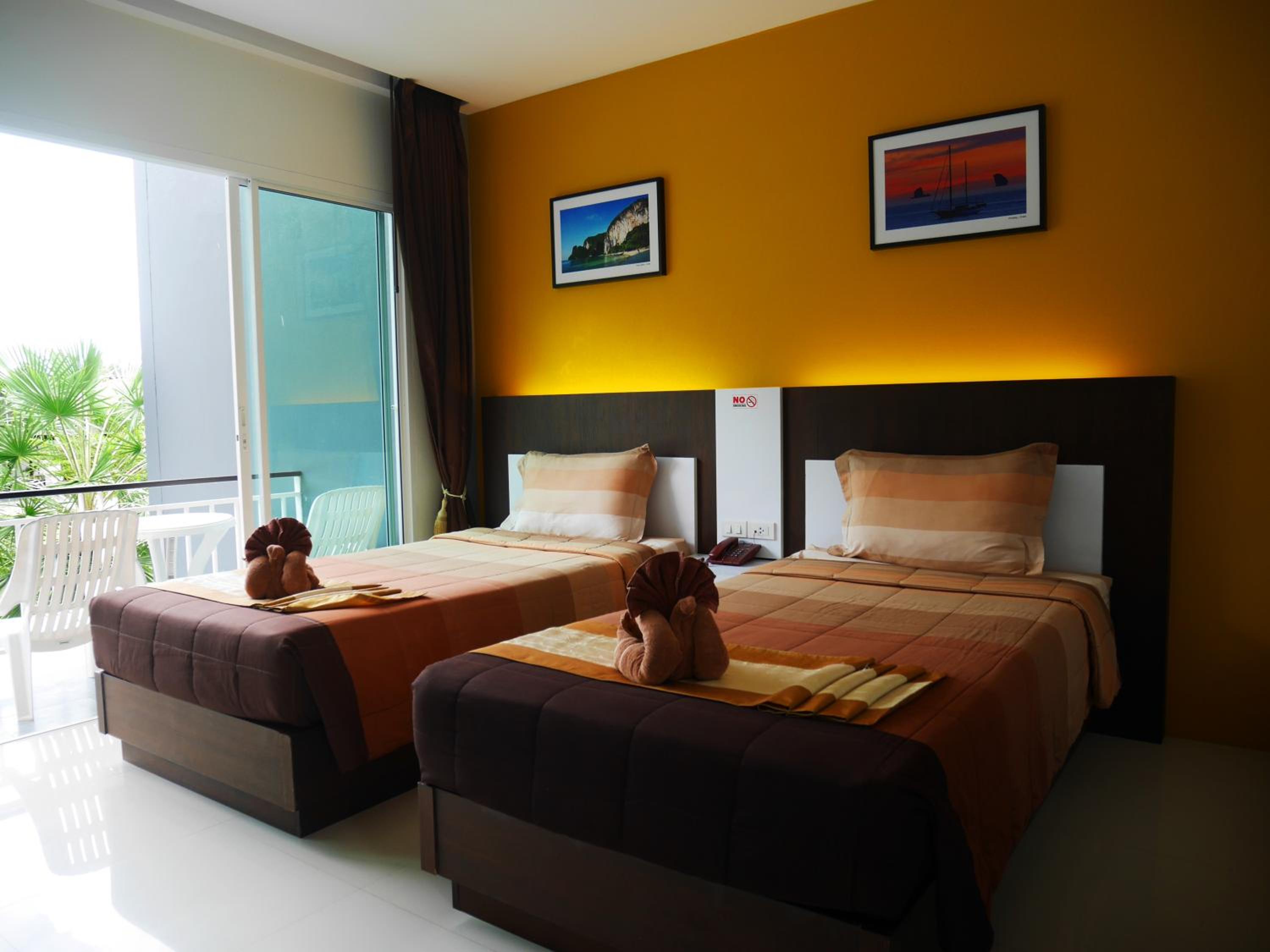 Gypsy Sea View Resort- Phi Phi Island