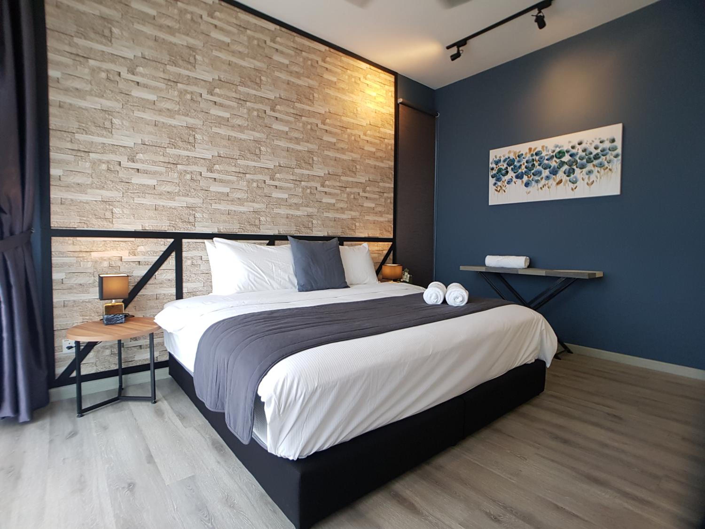 Southkey Mosaic by CozyStay